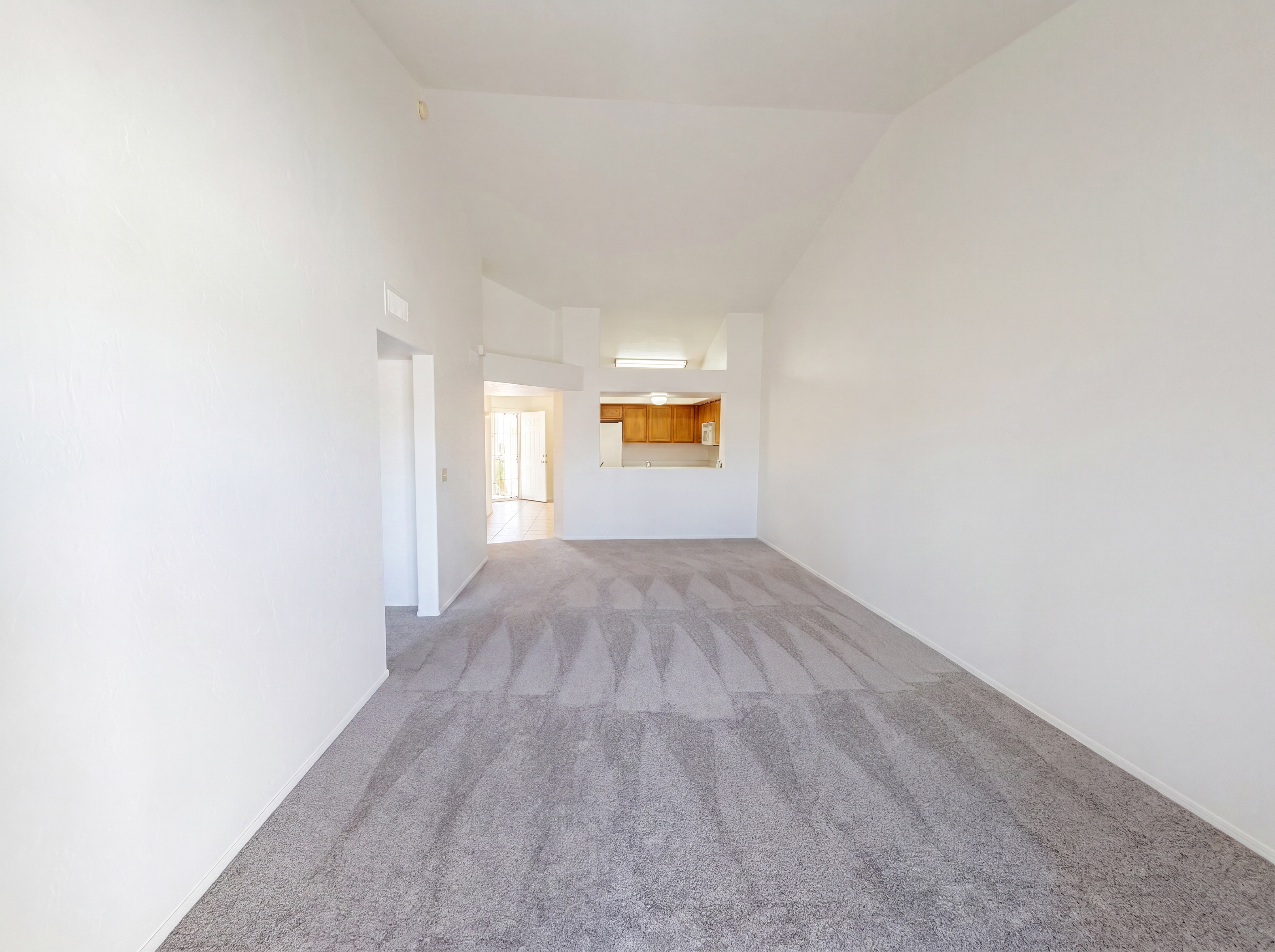 Photo 3 of 18 of 7855 E Roget Dr, Tucson, AZ