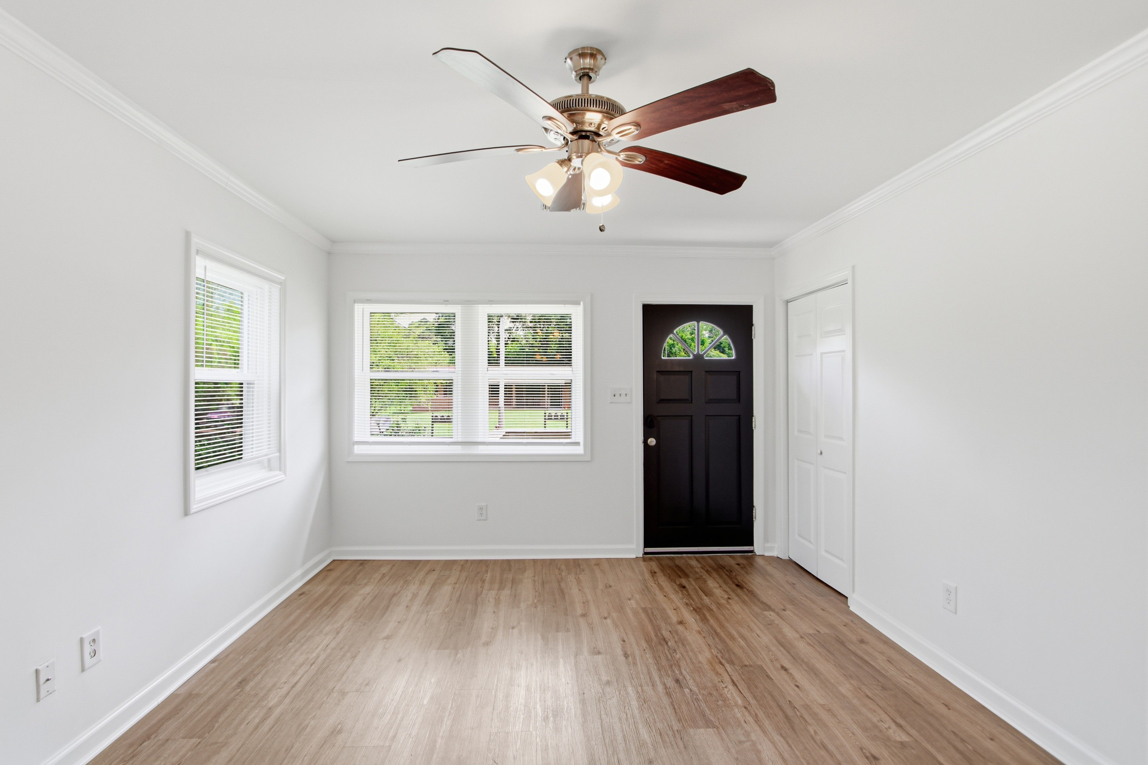 Photo 4 of 26 of 414 Paulding Ln, Dallas, GA