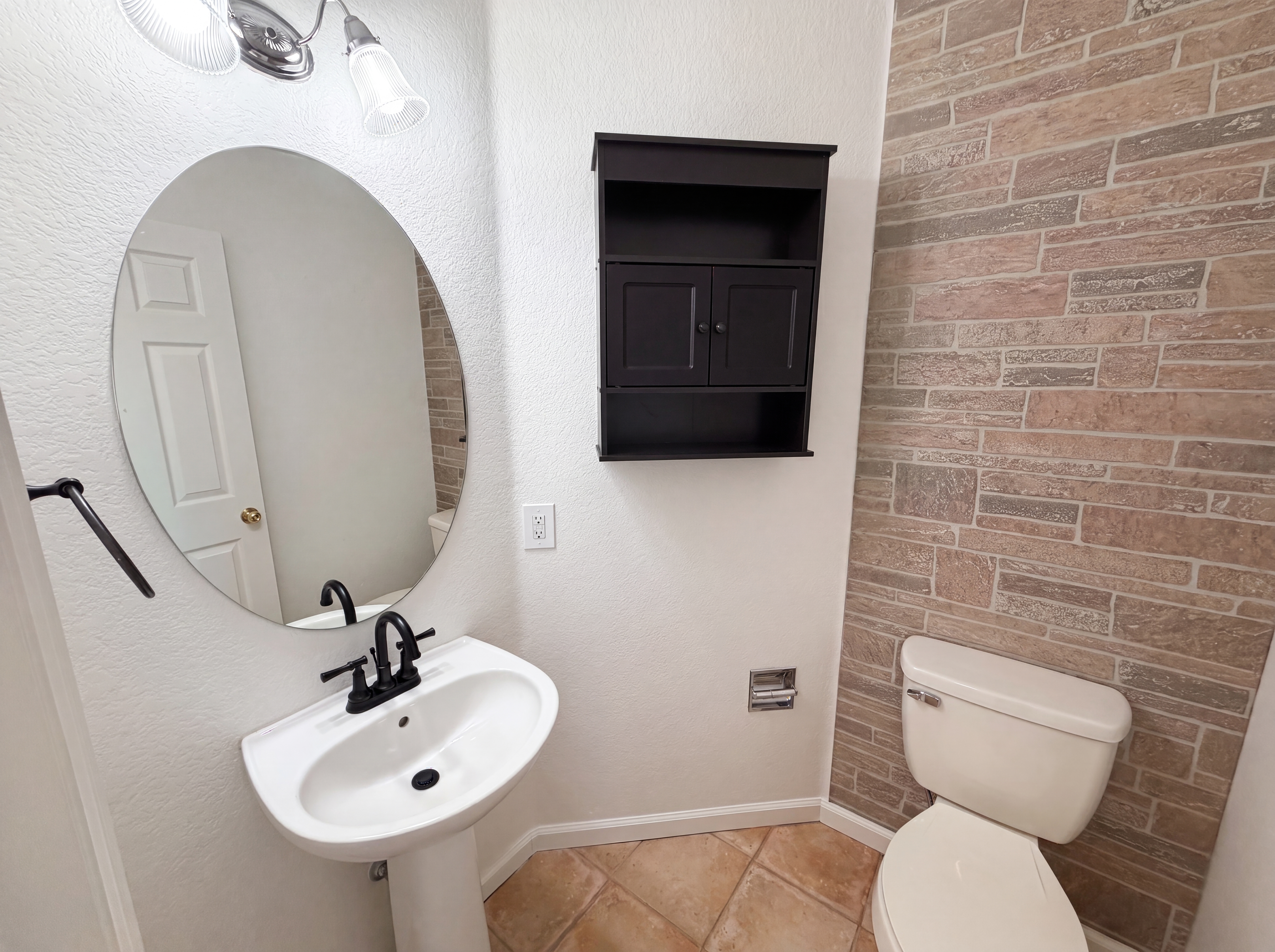 Photo 17 of 29 of 7190 Pine Hills Way, Littleton, CO