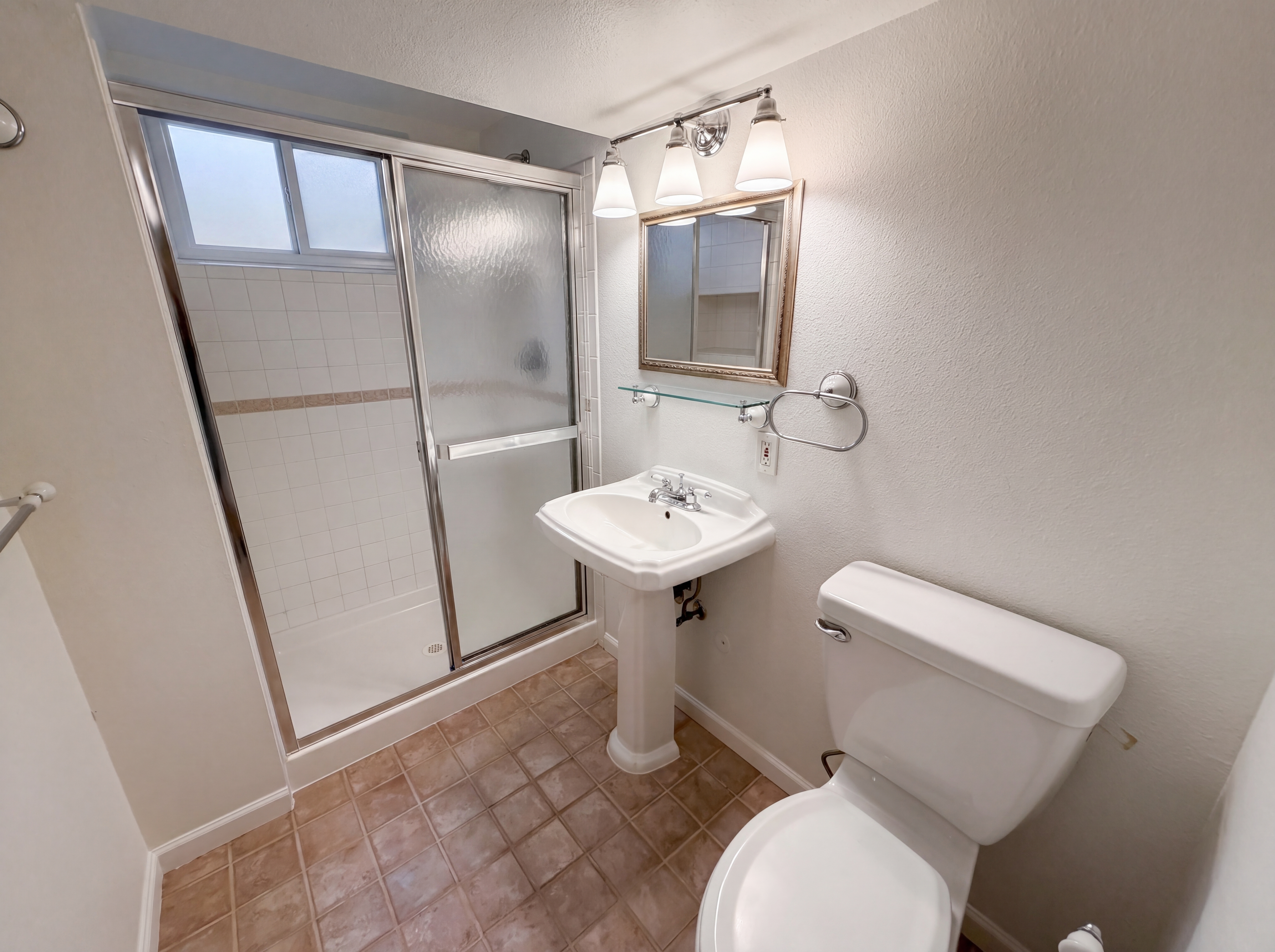Photo 24 of 33 of 1741 S Krameria Way, Denver, CO