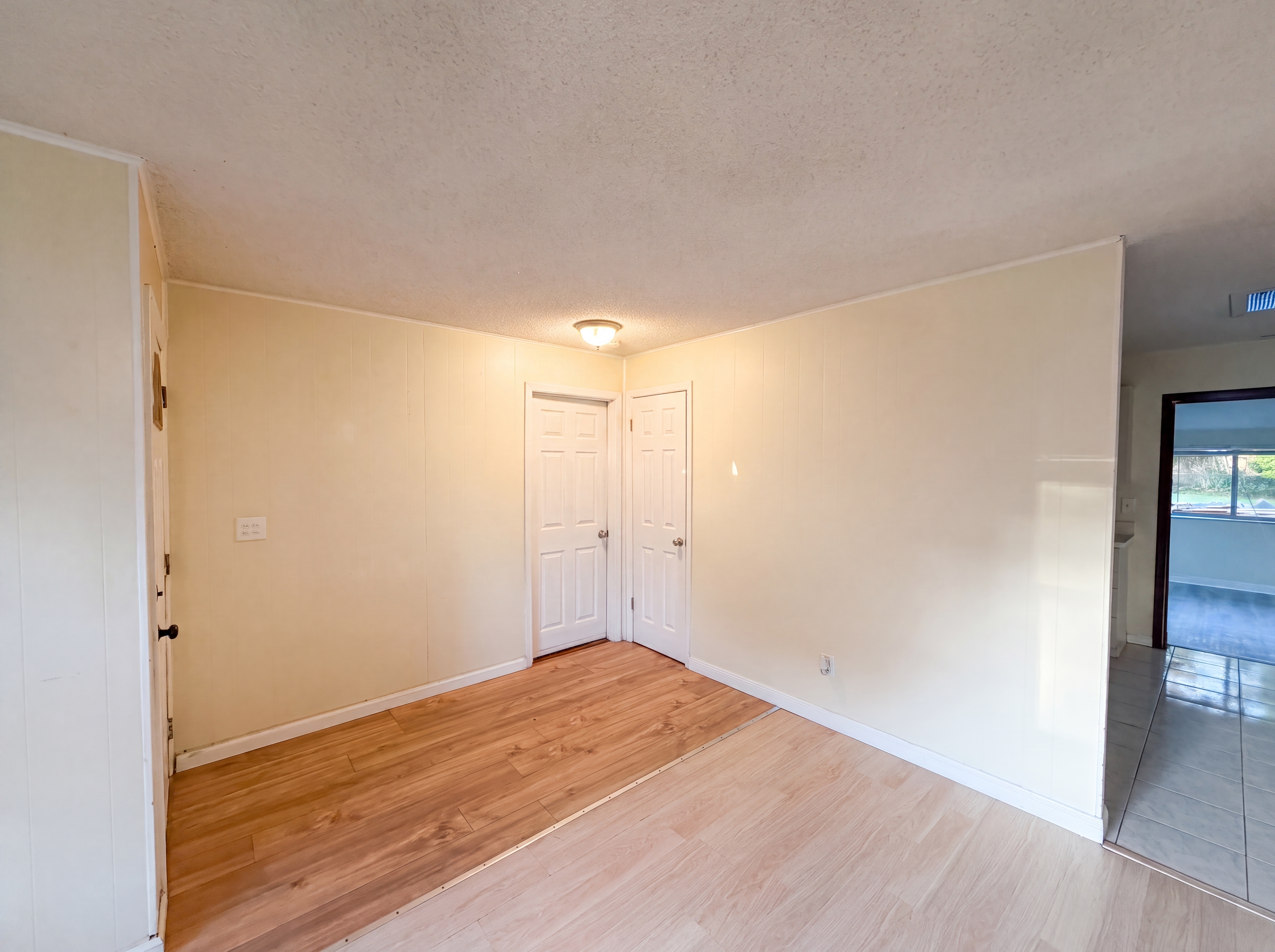 Photo 10 of 26 of 722 Virginia Ln, Apopka, FL
