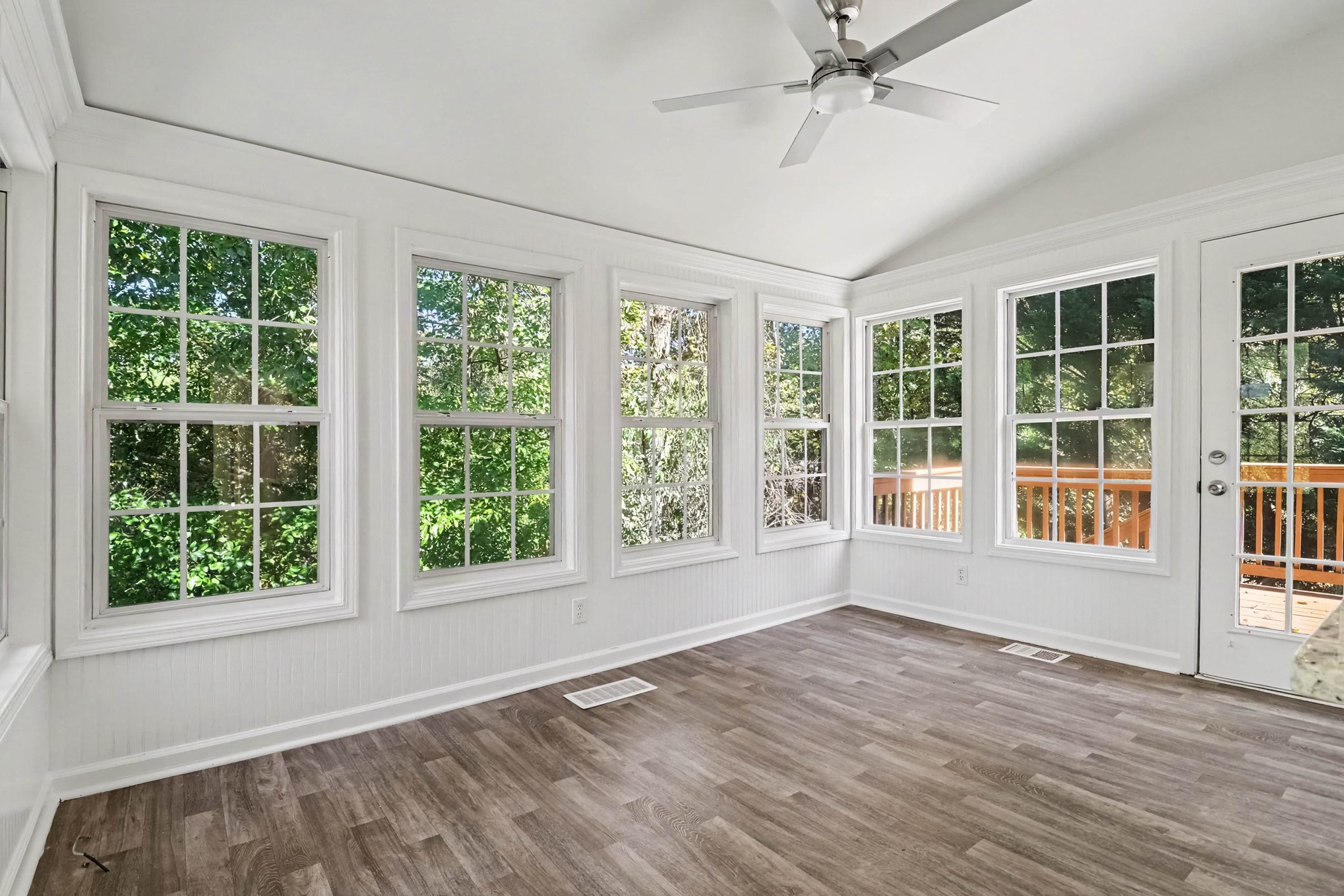 Photo 14 of 38 of 2859 Savannah Walk Ln, Suwanee, GA