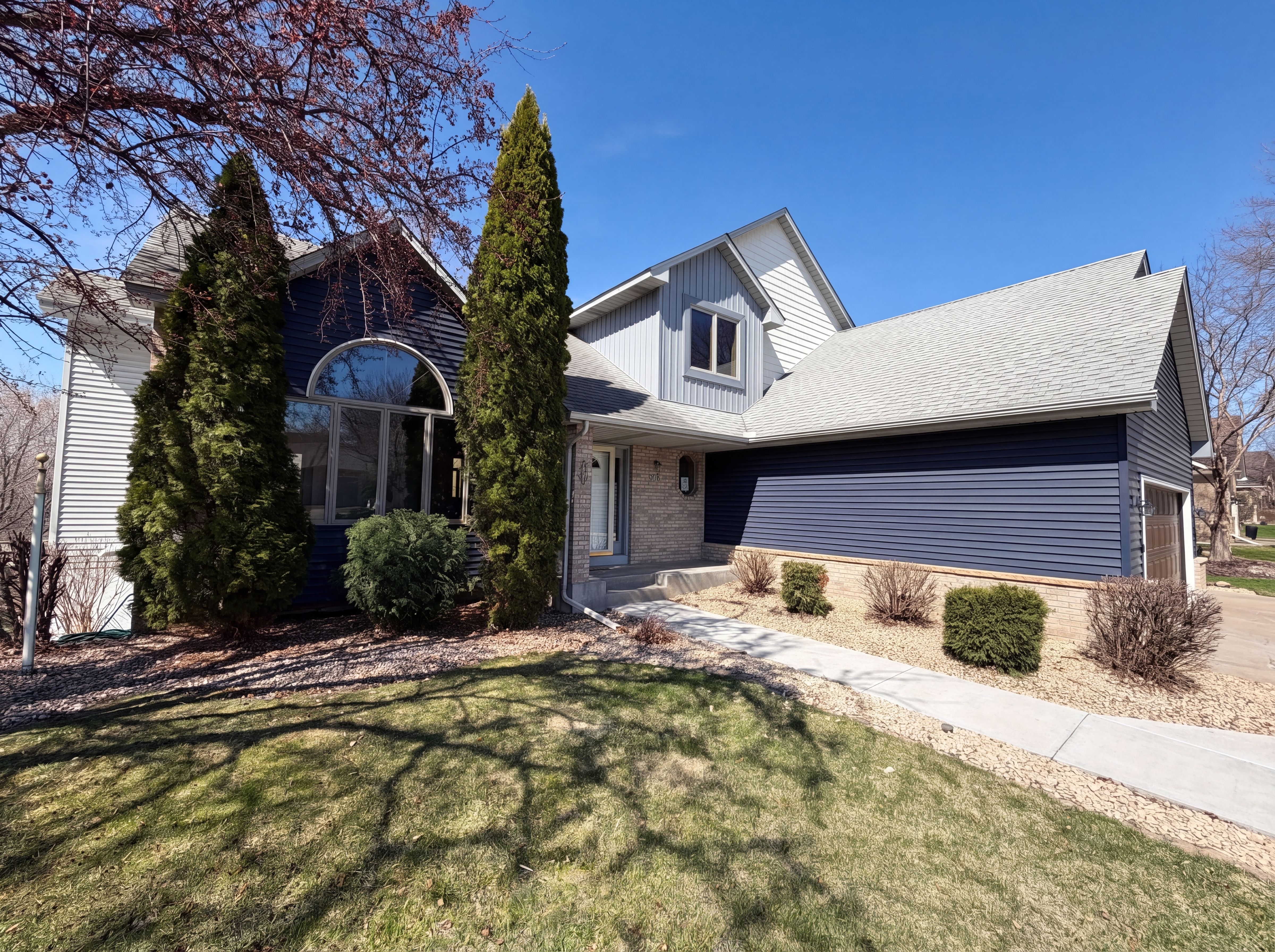 Photo 33 of 38 of 8433 Upland Ln N, Maple Grove, MN