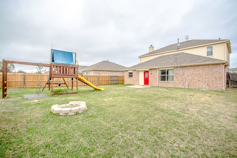 Photo 5 of 27 - 3003 Marigold Dr, Wylie, TX 75098