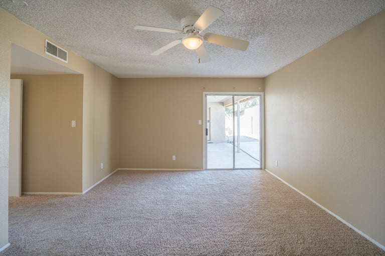 Photo 12 of 26 - 7702 W Catalina Dr, Phoenix, AZ 85033