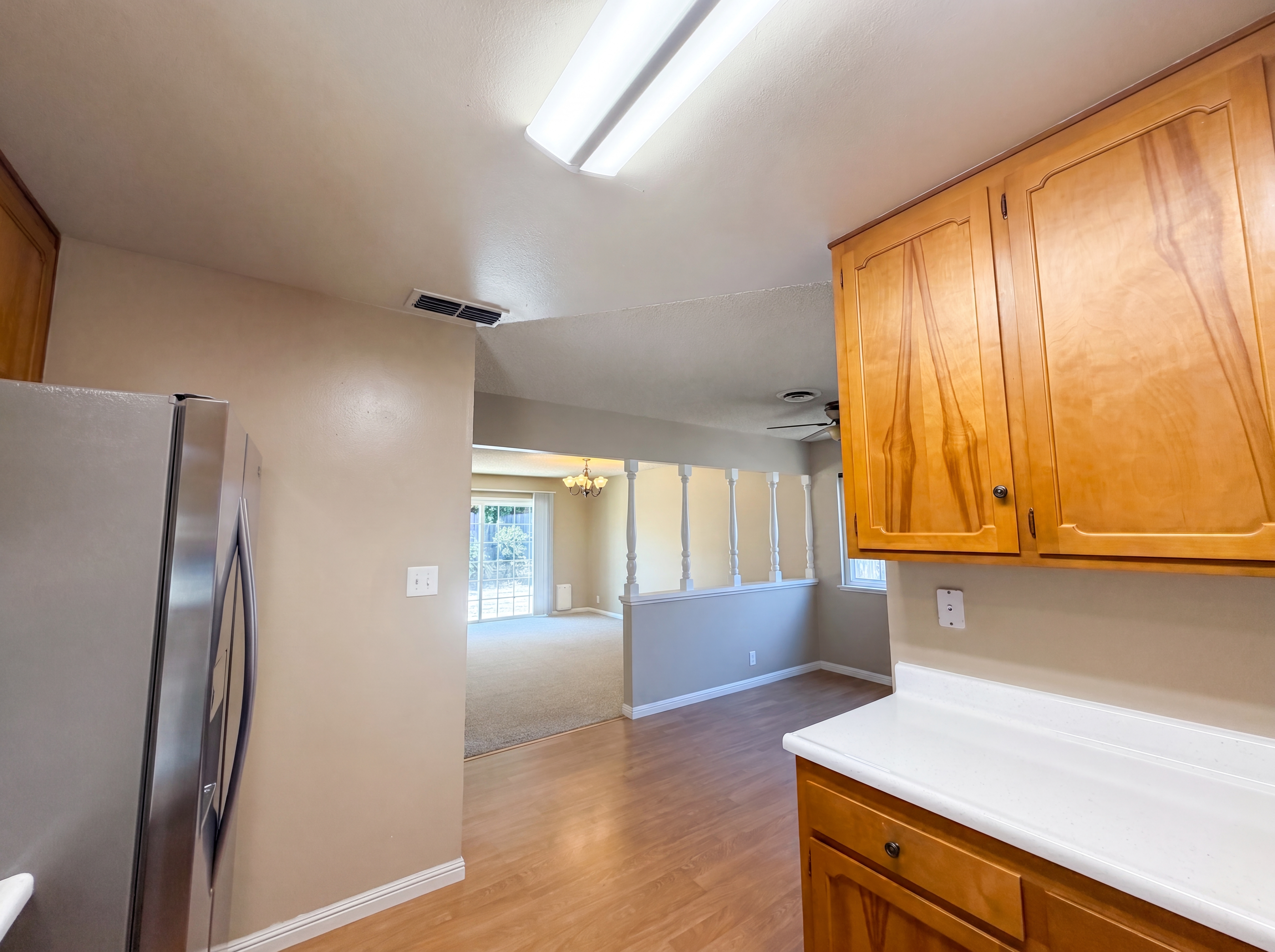 Photo 9 of 38 of 4828 Rockland Way, Fair Oaks, CA