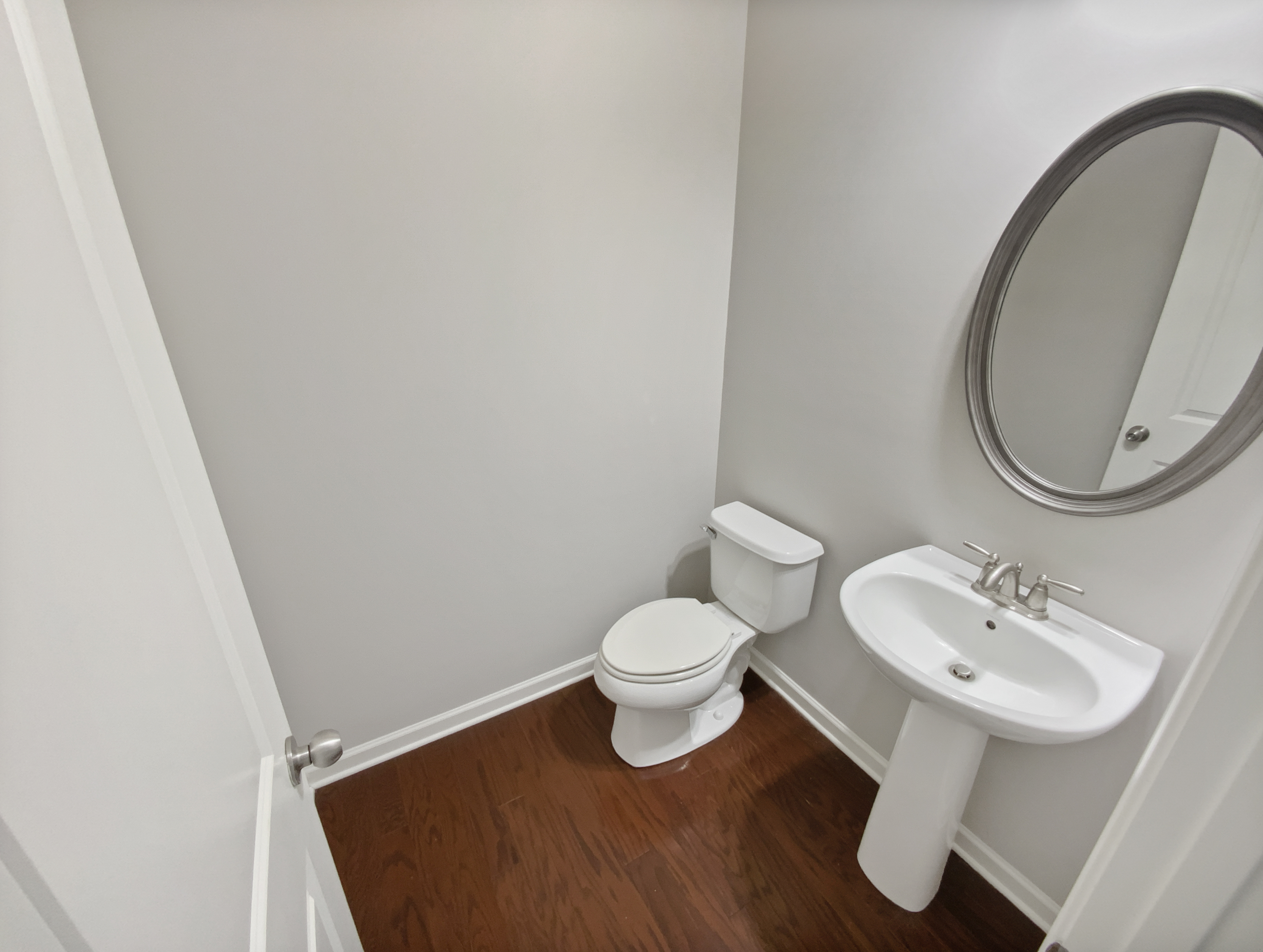 Photo 12 of 26 of 12981 Dartmore Cir, Alpharetta, GA