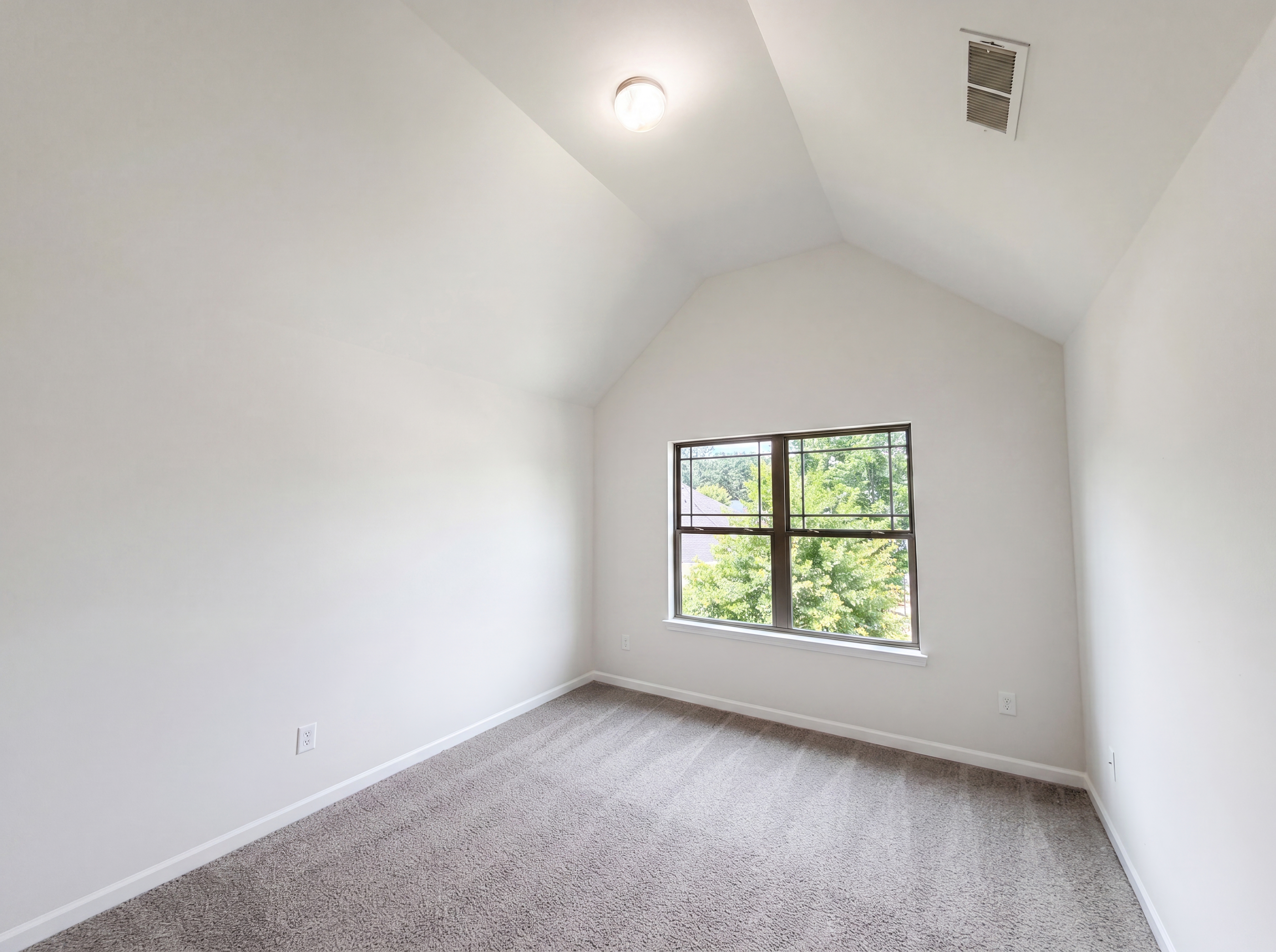 Photo 16 of 27 of 4440 Prather Son Dr, Loganville, GA