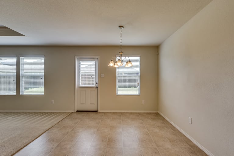Photo 8 of 27 - 1104 Rivers Creek Ln, Little Elm, TX 75068
