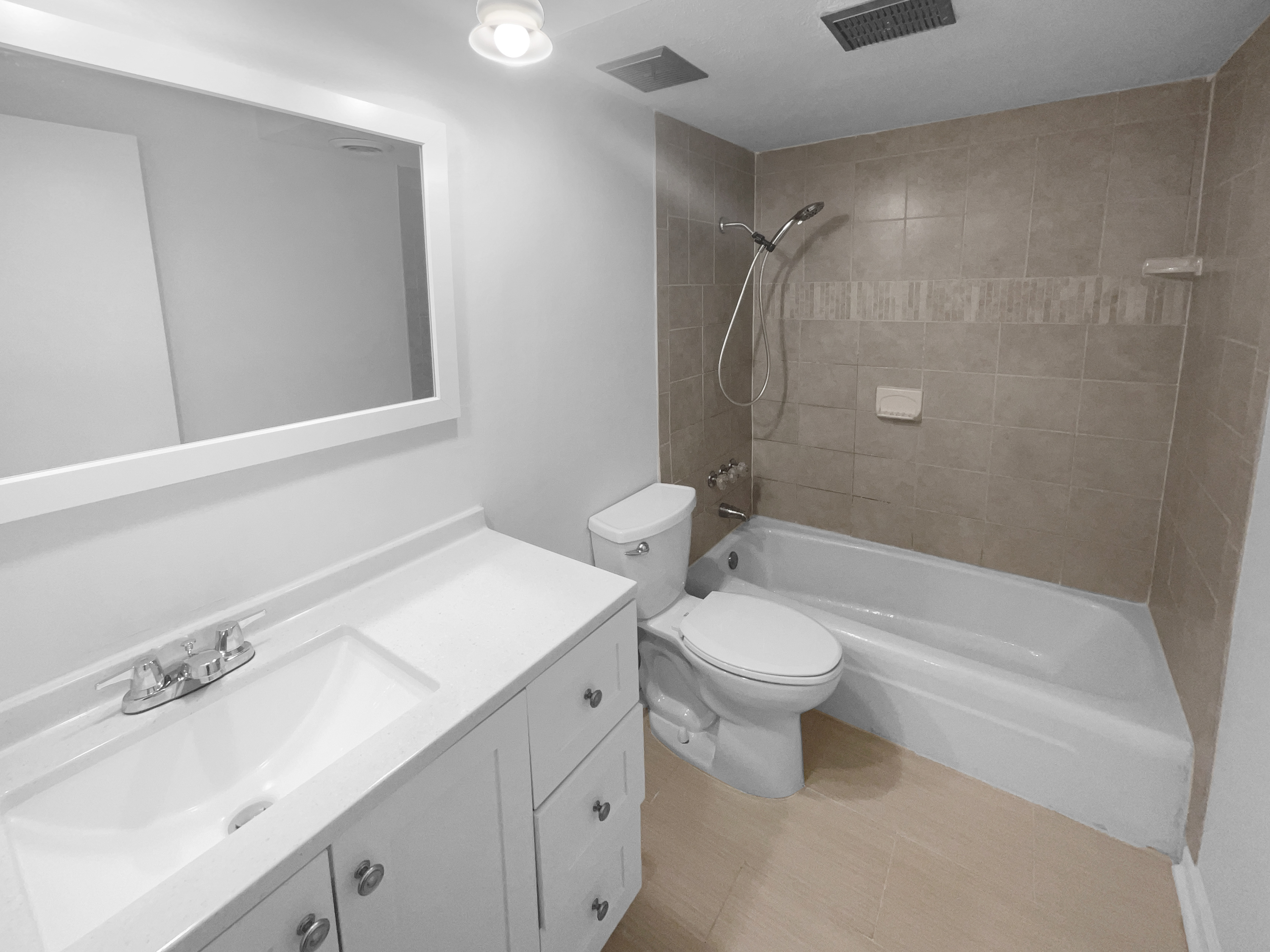 Photo 12 of 20 of 3085 Colonial Way, Atlanta, GA