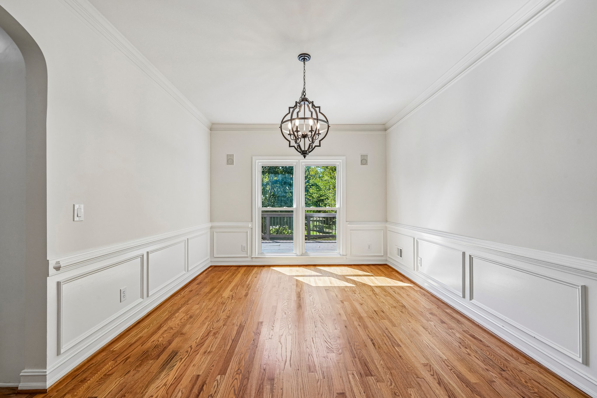 Photo 8 of 37 of 5156 Broadgreen Dr, Peachtree Corners, GA