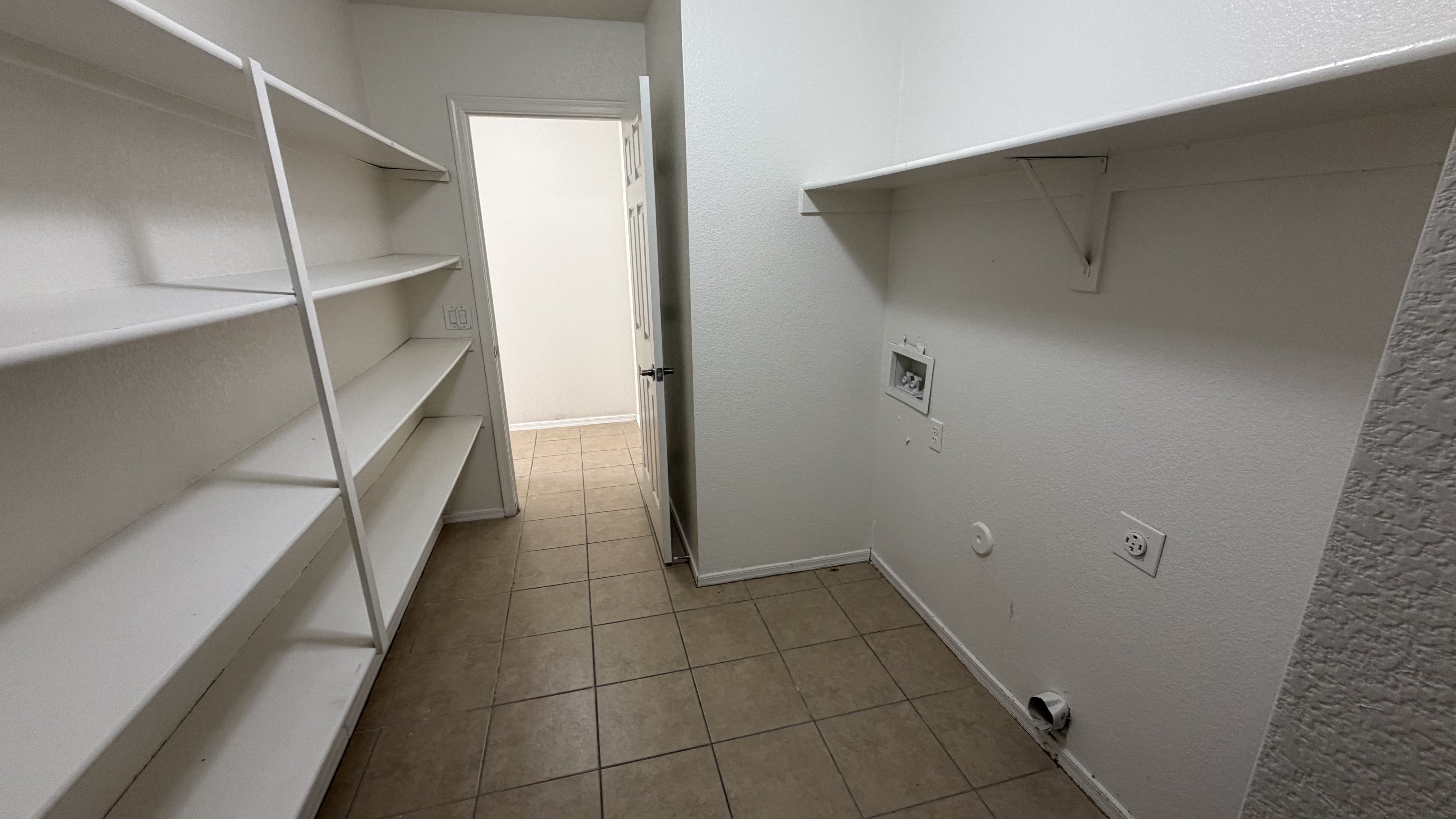 Photo 15 of 33 of 11517 W Larkspur Rd, El Mirage, AZ