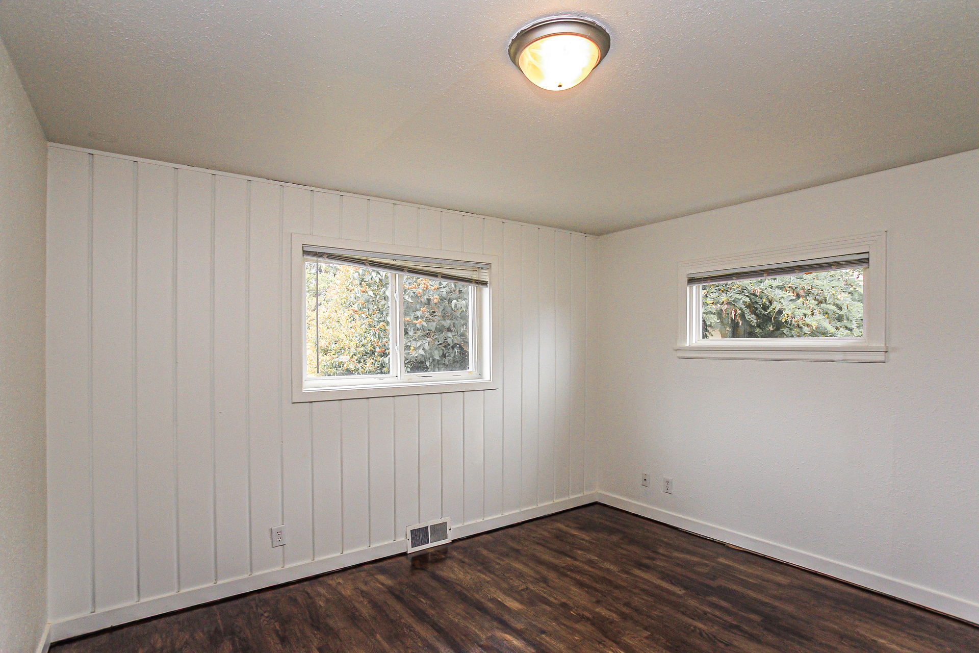 Photo 14 of 21 of 6426 S G St, Tacoma, WA