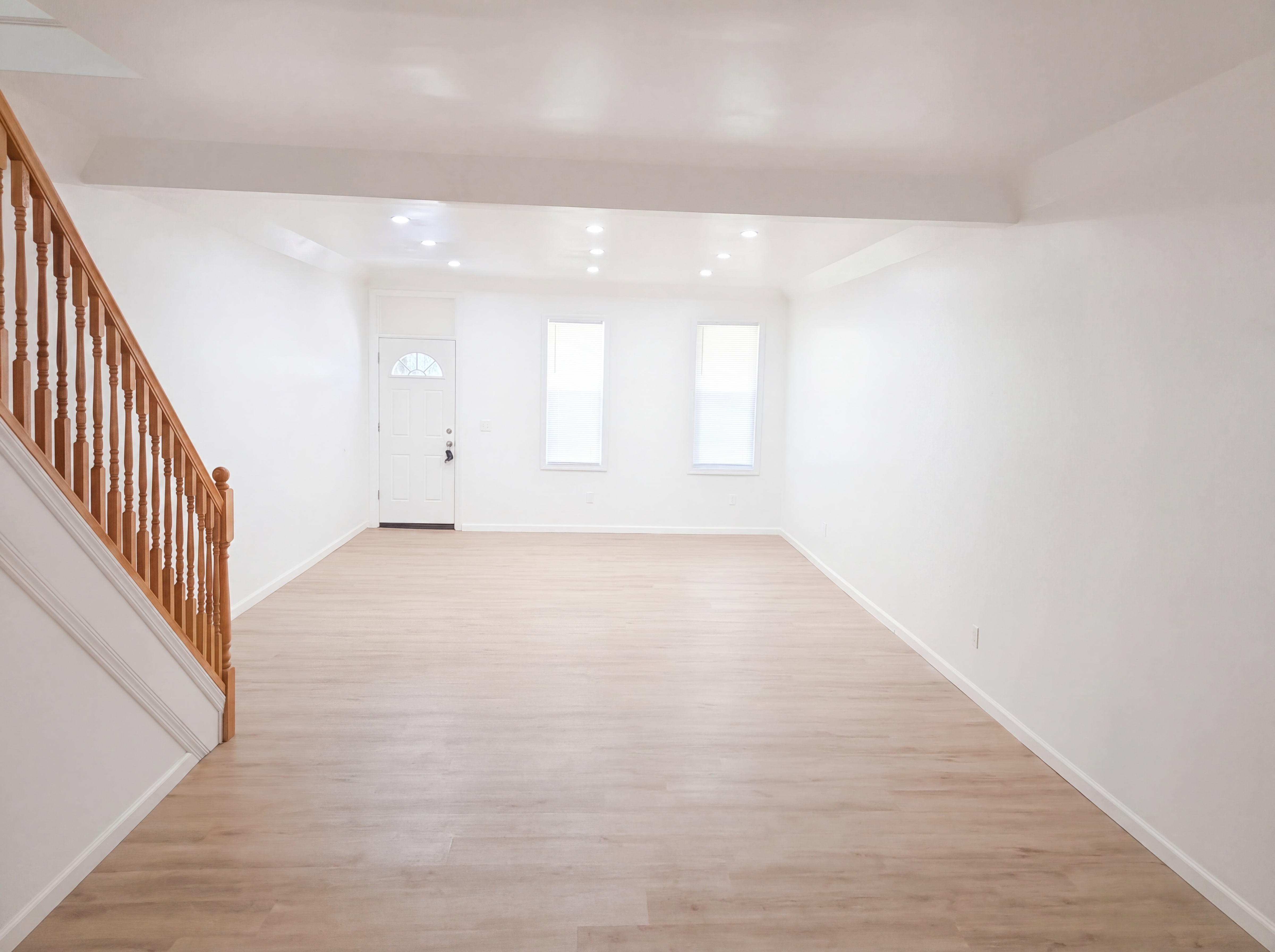 Photo 3 of 19 of 1167 Lansdowne Ave, Camden, NJ