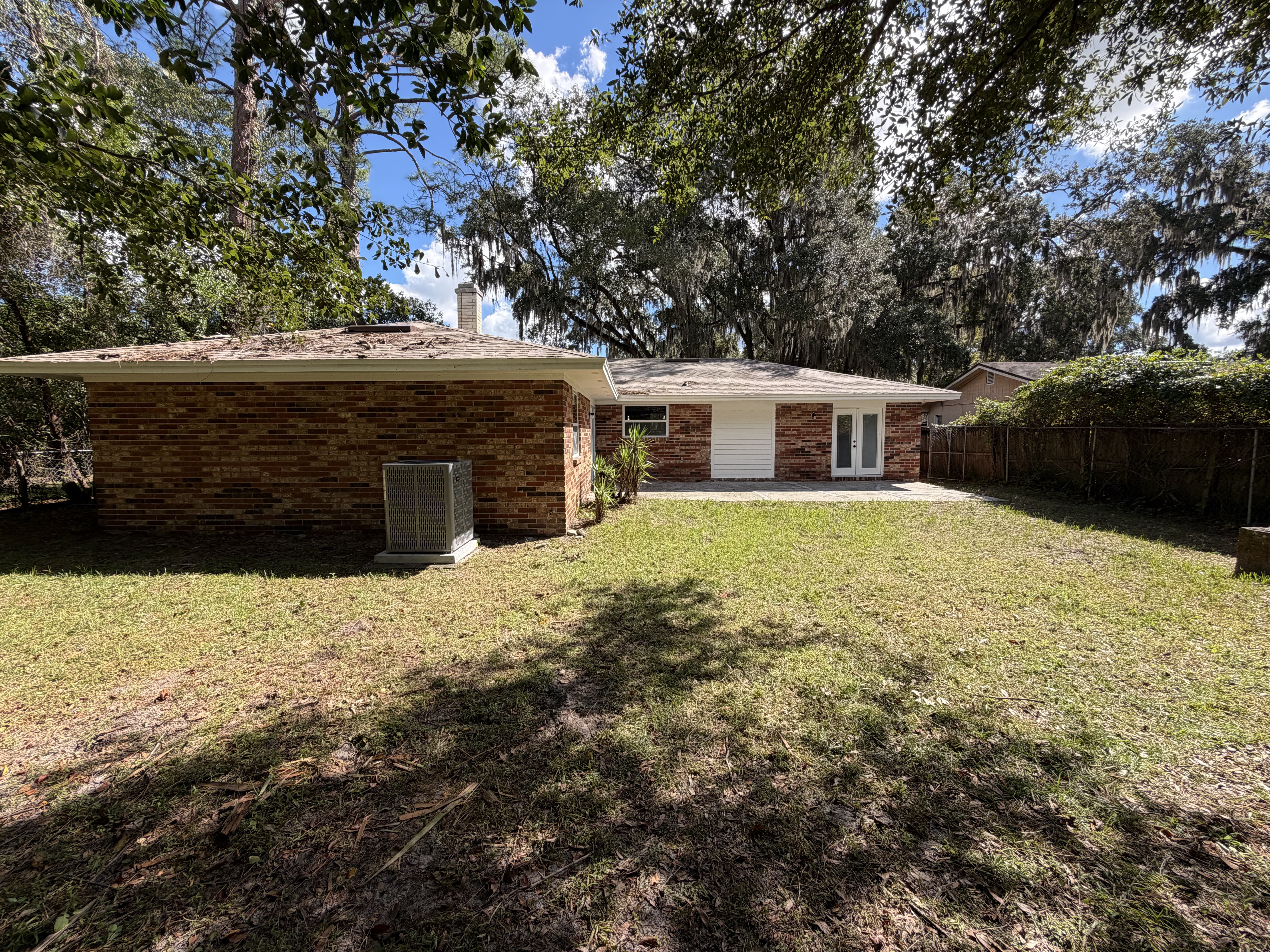 Photo 21 of 24 of 6344 Dickens Dr, Jacksonville, FL