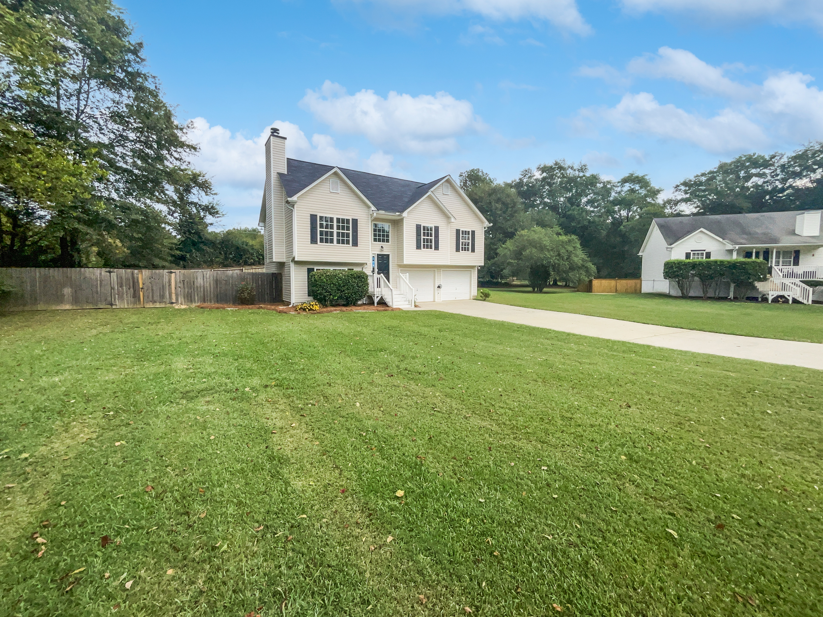 Photo 22 of 25 of 10 Jasmine Ln SW, Euharlee, GA