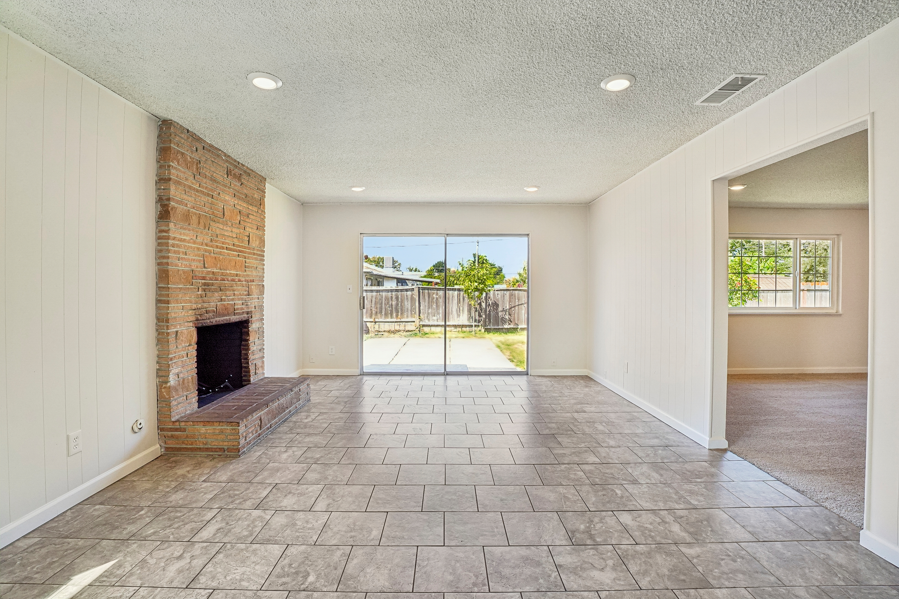Photo 16 of 42 of 317 Goya Dr, Stockton, CA