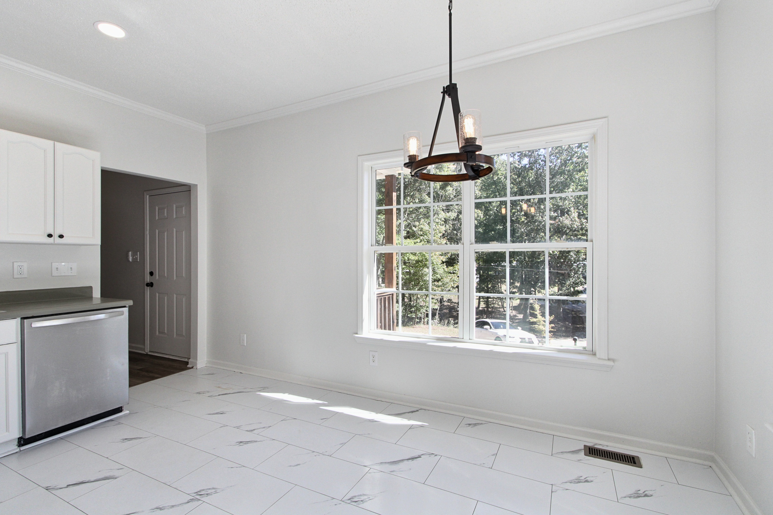Photo 10 of 30 of 87 Dogwood Ln, Cleveland, GA