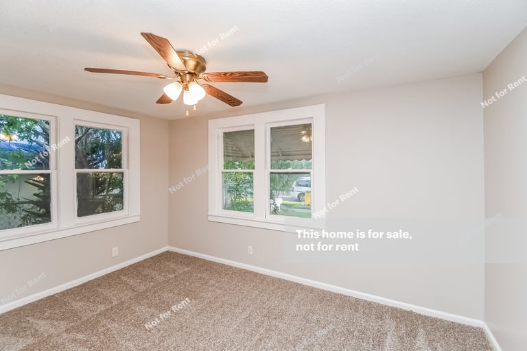 Photo 10 of 27 - 1511 W 15th St, Jacksonville, FL 32209