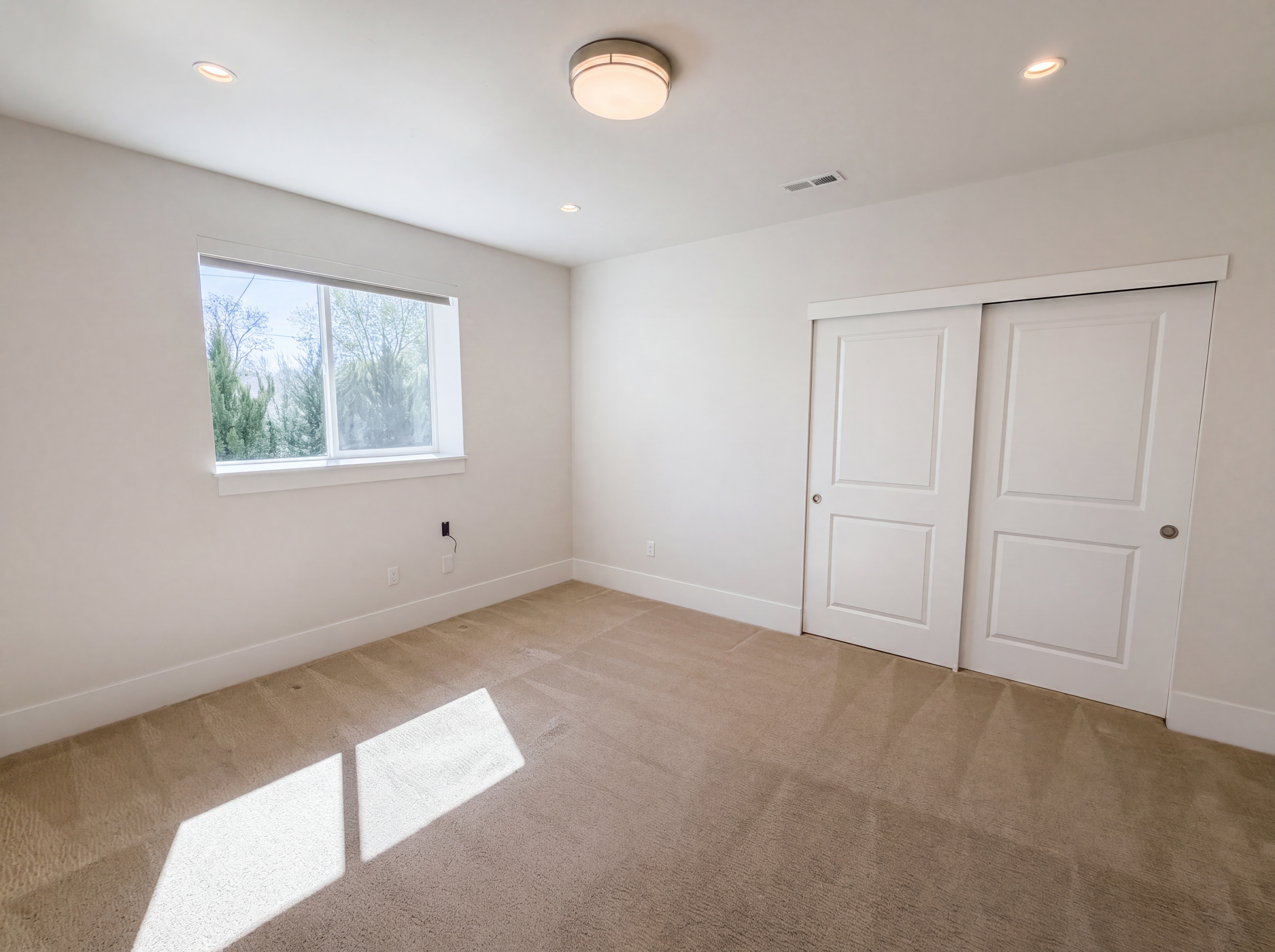 Photo 22 of 42 of 8804 S Brentwood St, Littleton, CO
