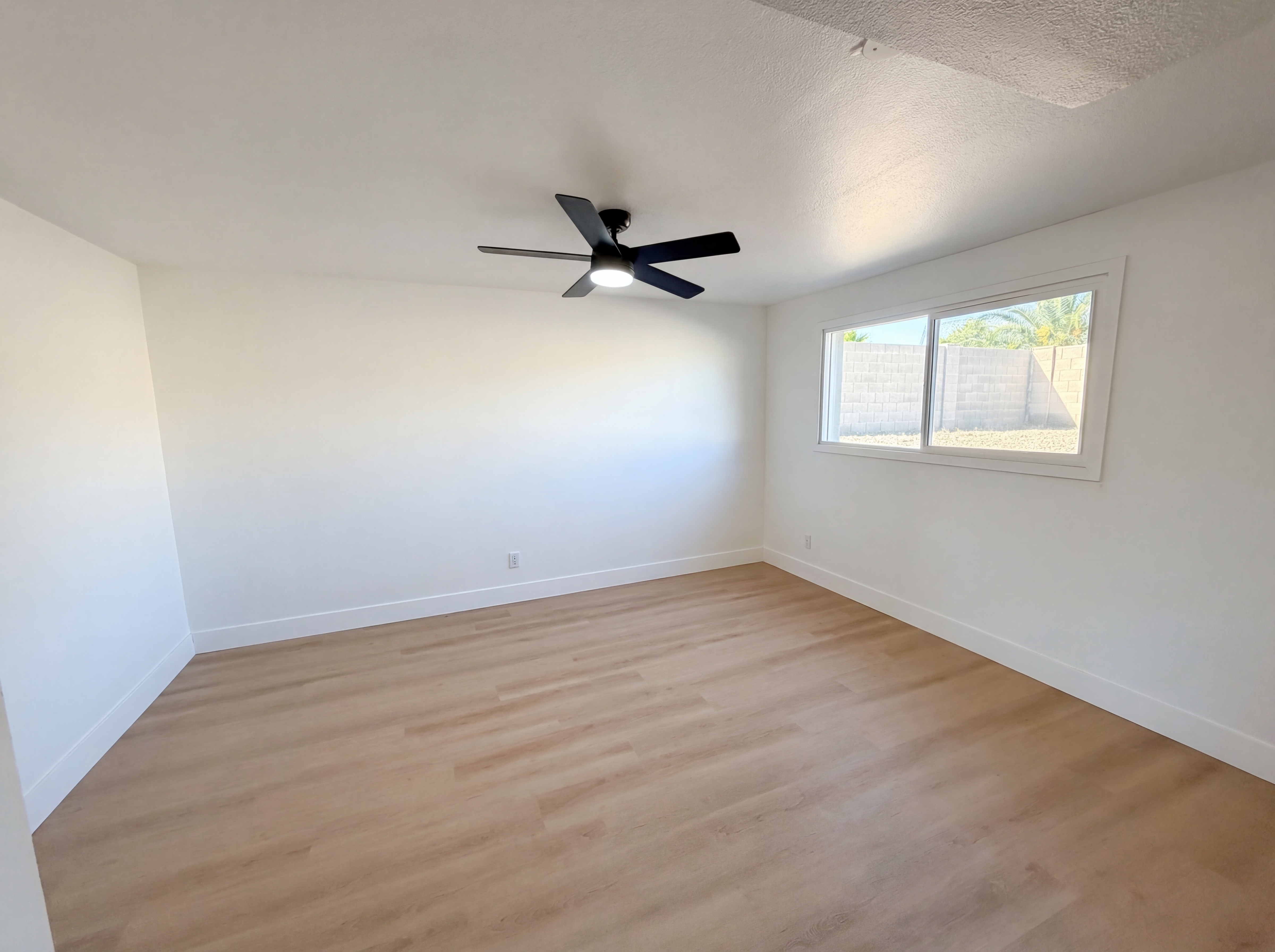 Photo 28 of 41 of 5524 N 39th Ave, Phoenix, AZ