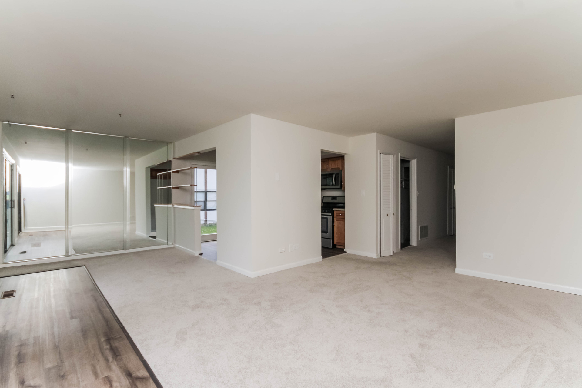 Photo 32 of 42 of 4133 193rd St, Country Club Hills, IL