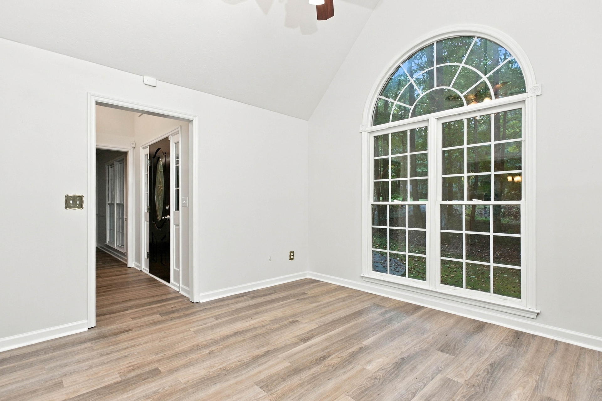 Photo 16 of 21 of 1842 Plantation Creek Rd, Fortson, GA