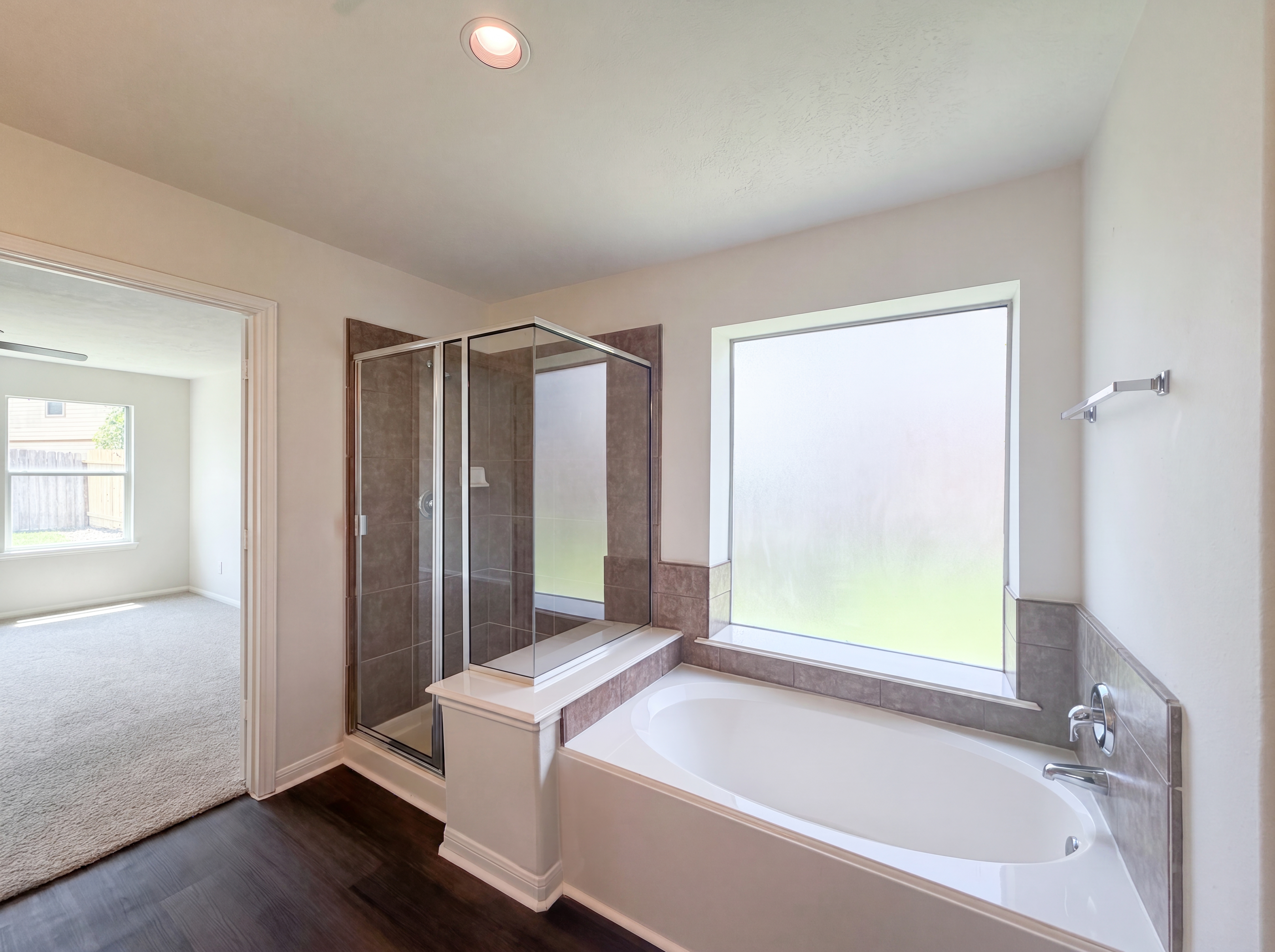 Photo 22 of 26 of 6510 Briar Moss Ln, Katy, TX