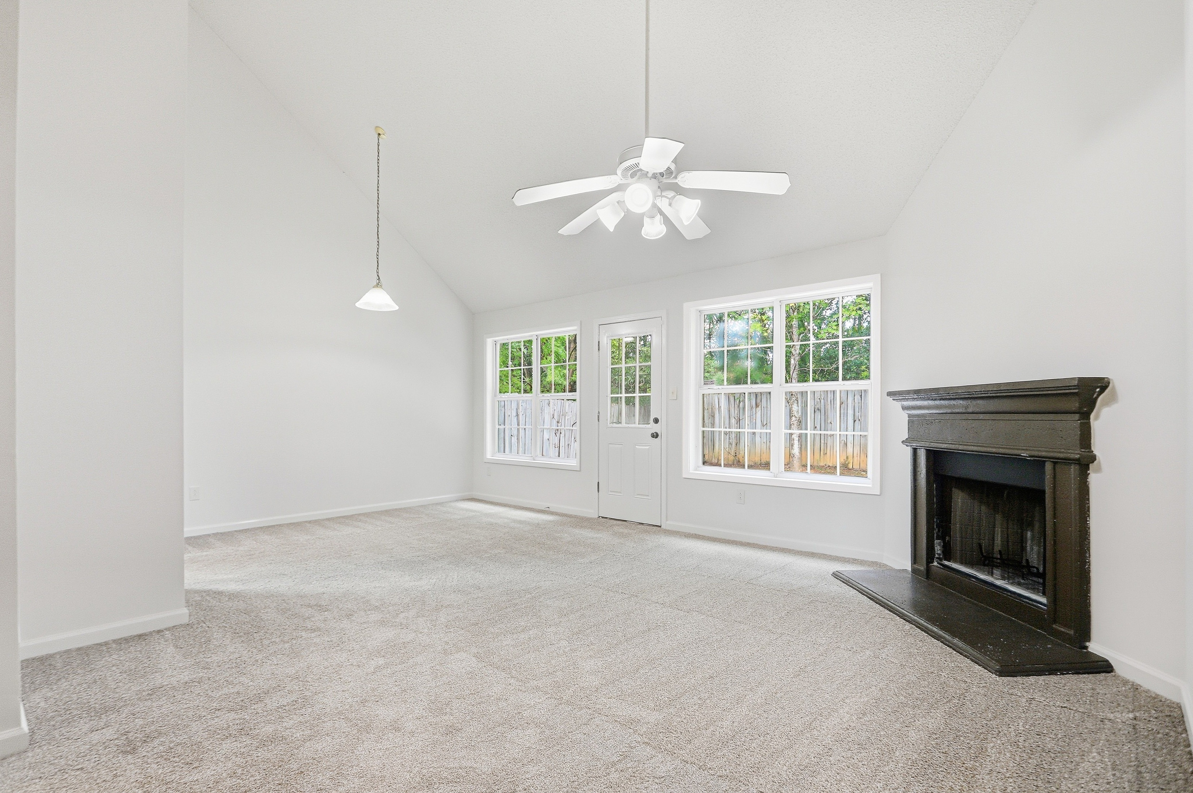Photo 3 of 23 of 6936 Red Bone Way, Lithonia, GA