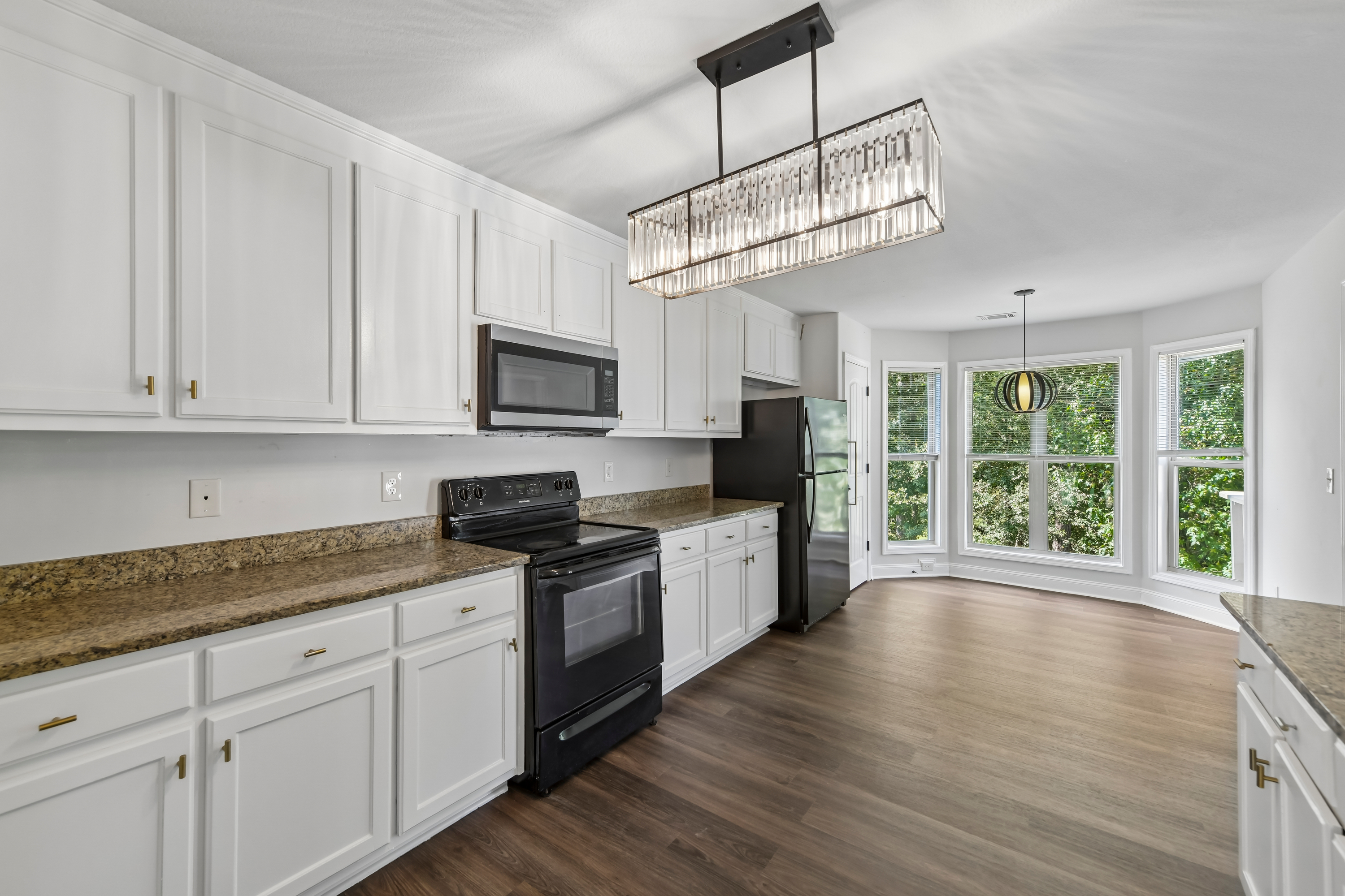 Photo 12 of 56 of 410 Redtail Rd, Jefferson, GA
