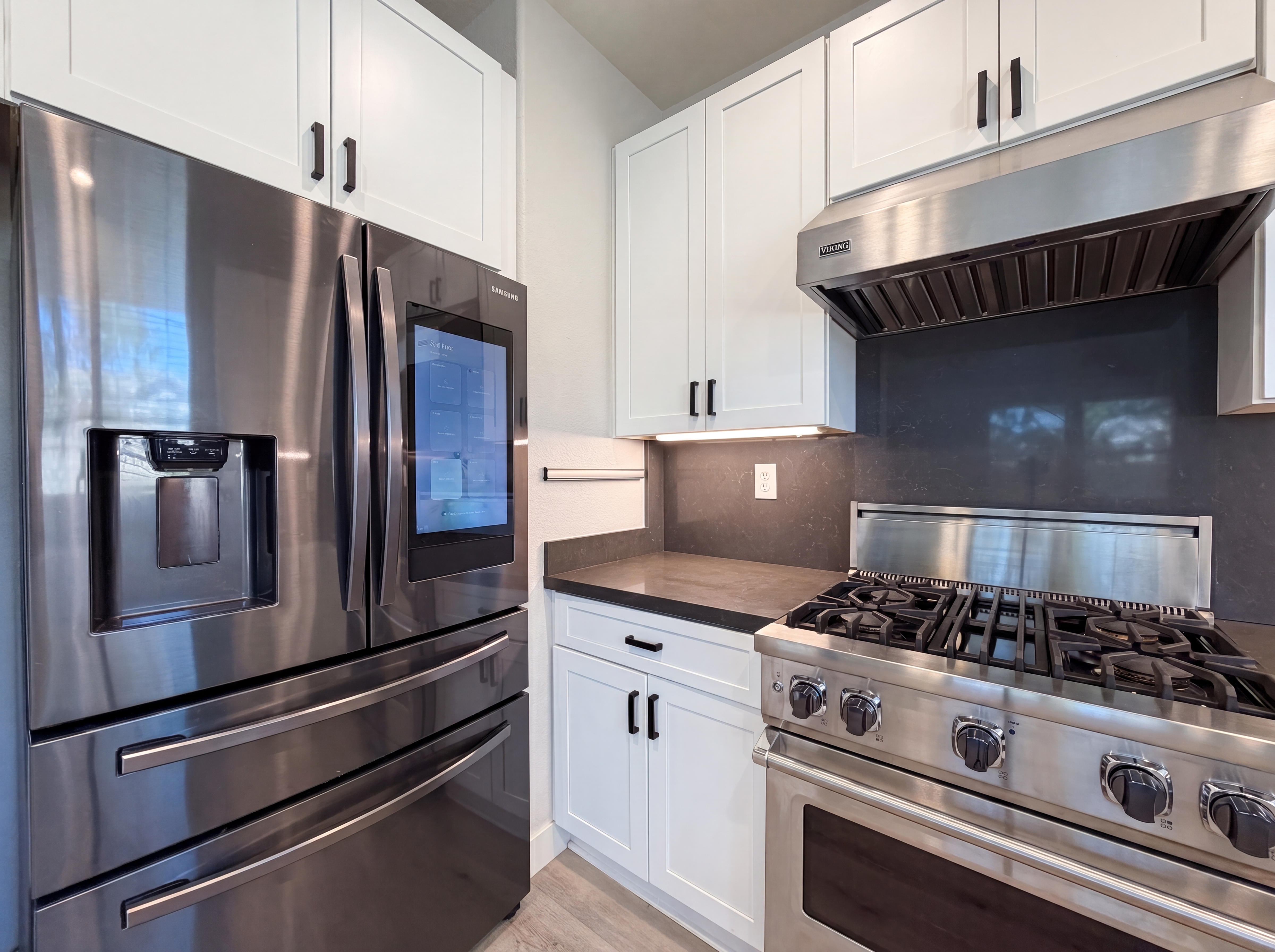 Photo 10 of 24 of 29206 Rio Lobo Way, Valencia, CA