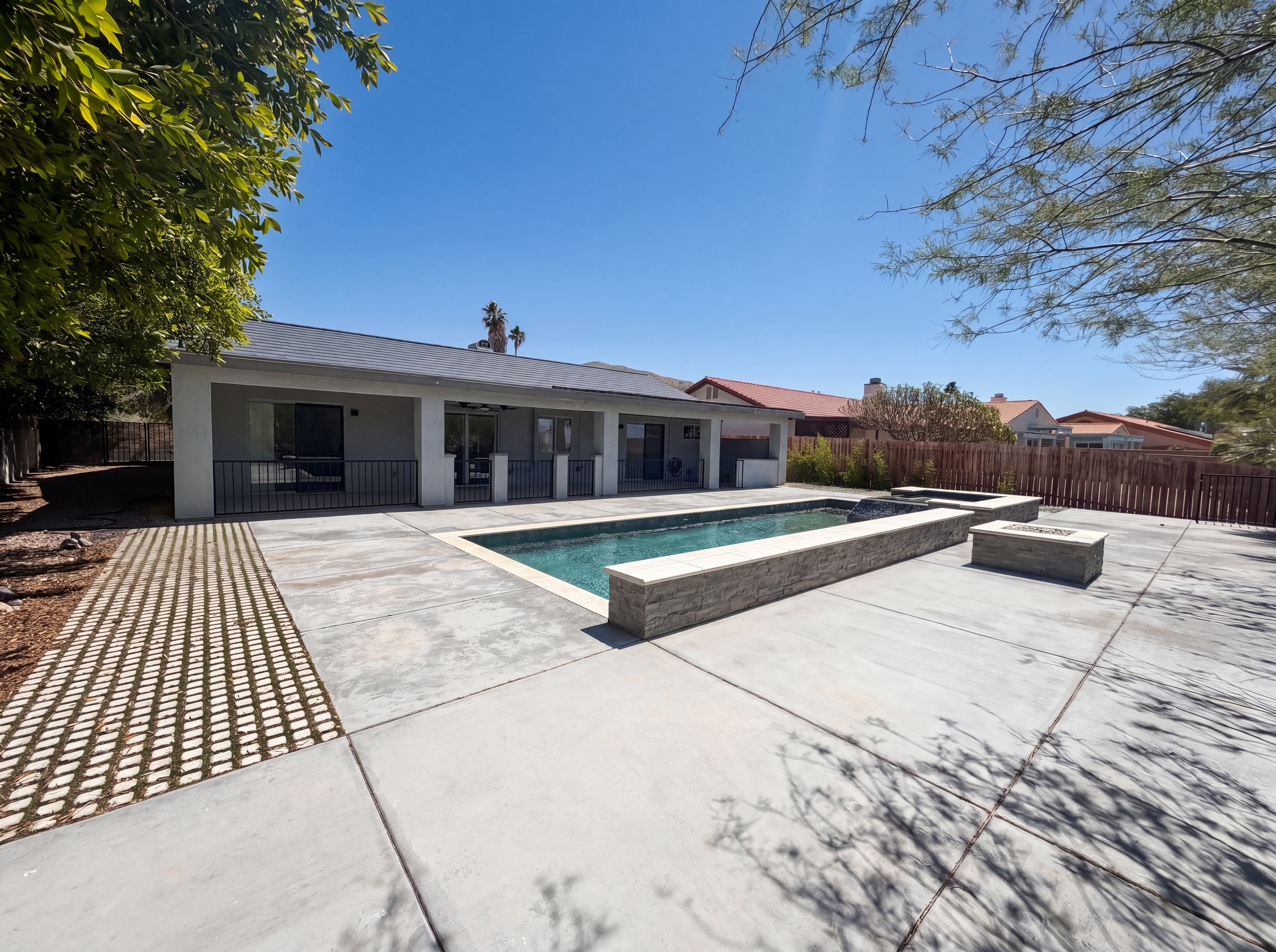 Photo 5 of 26 of 66585 San Marcus Rd, Desert Hot Springs, CA