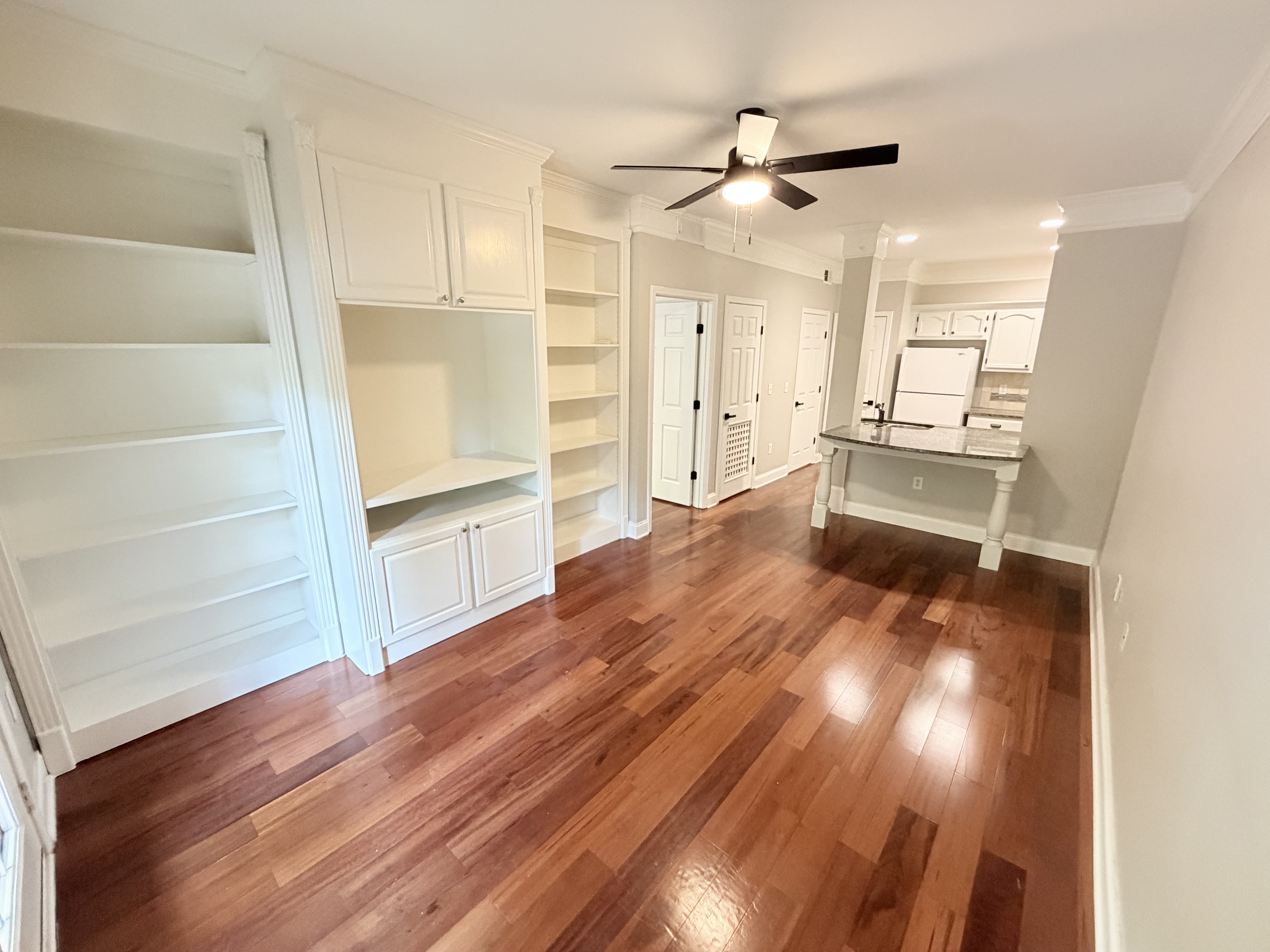 Photo 20 of 34 of 2700 Pine Tree Rd NE, Atlanta, GA