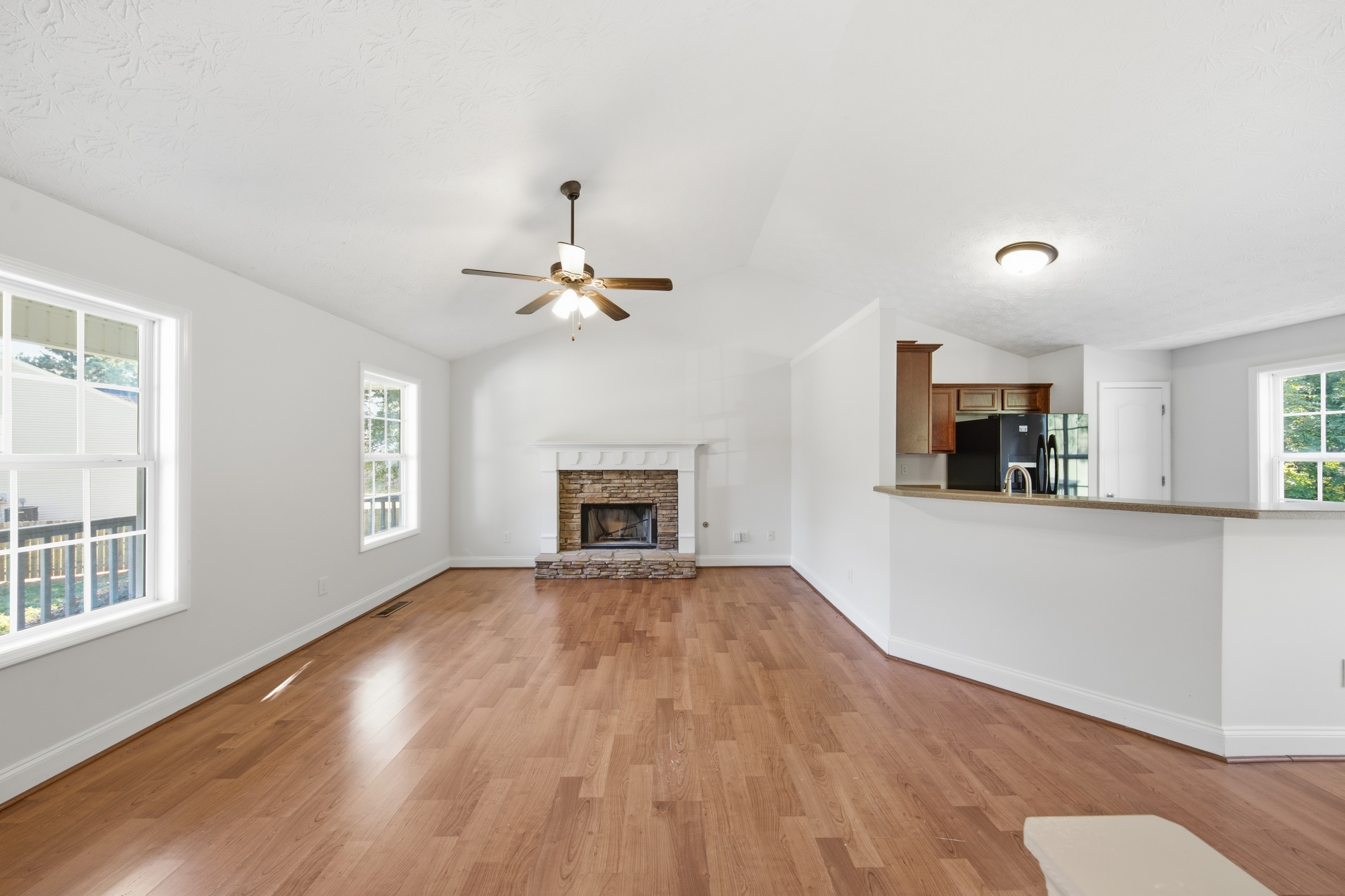 Photo 4 of 28 of 59 Adams Ln, Rockmart, GA