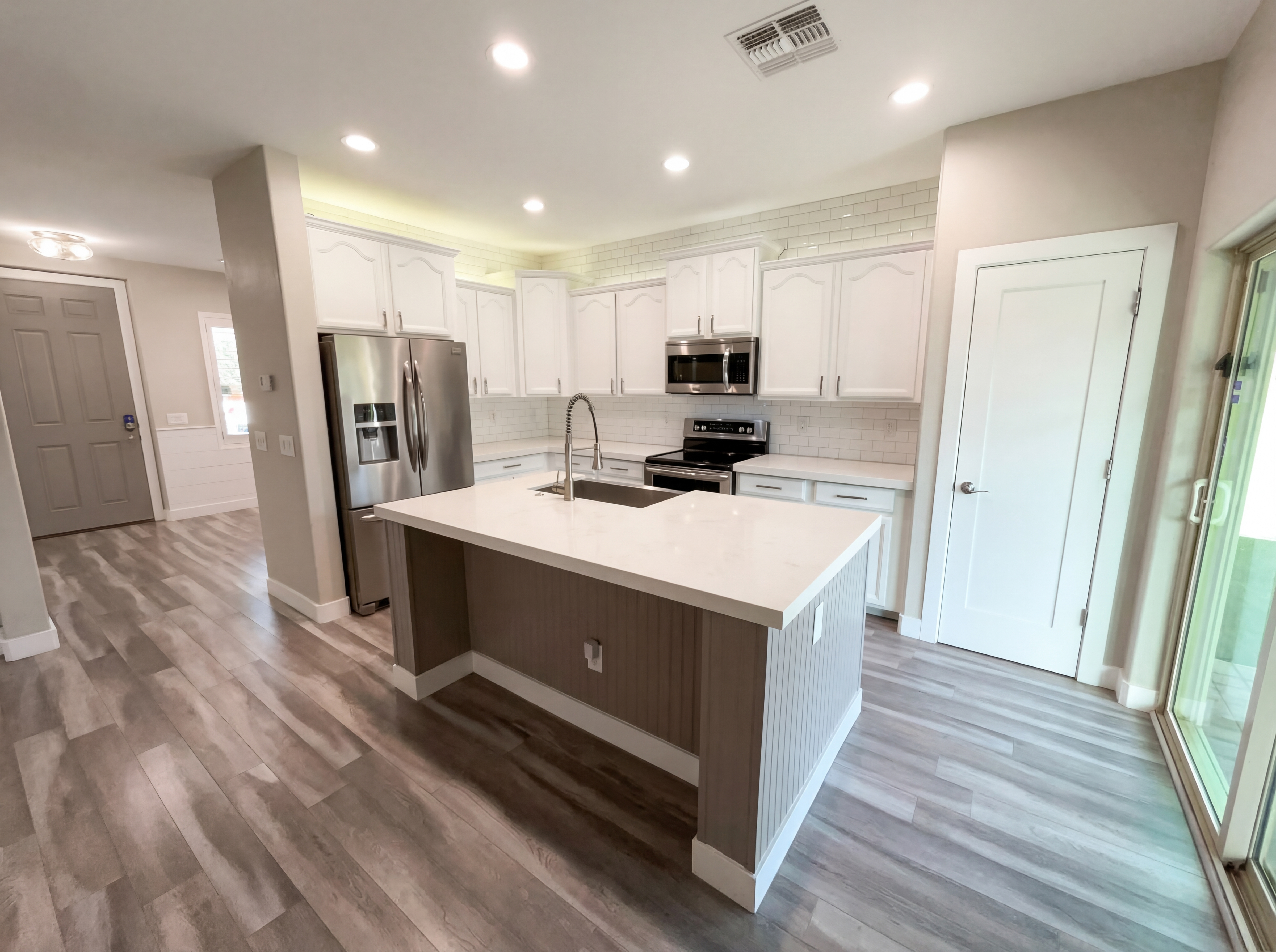 Photo 14 of 40 of 1099 E Sourwood Dr, Gilbert, AZ