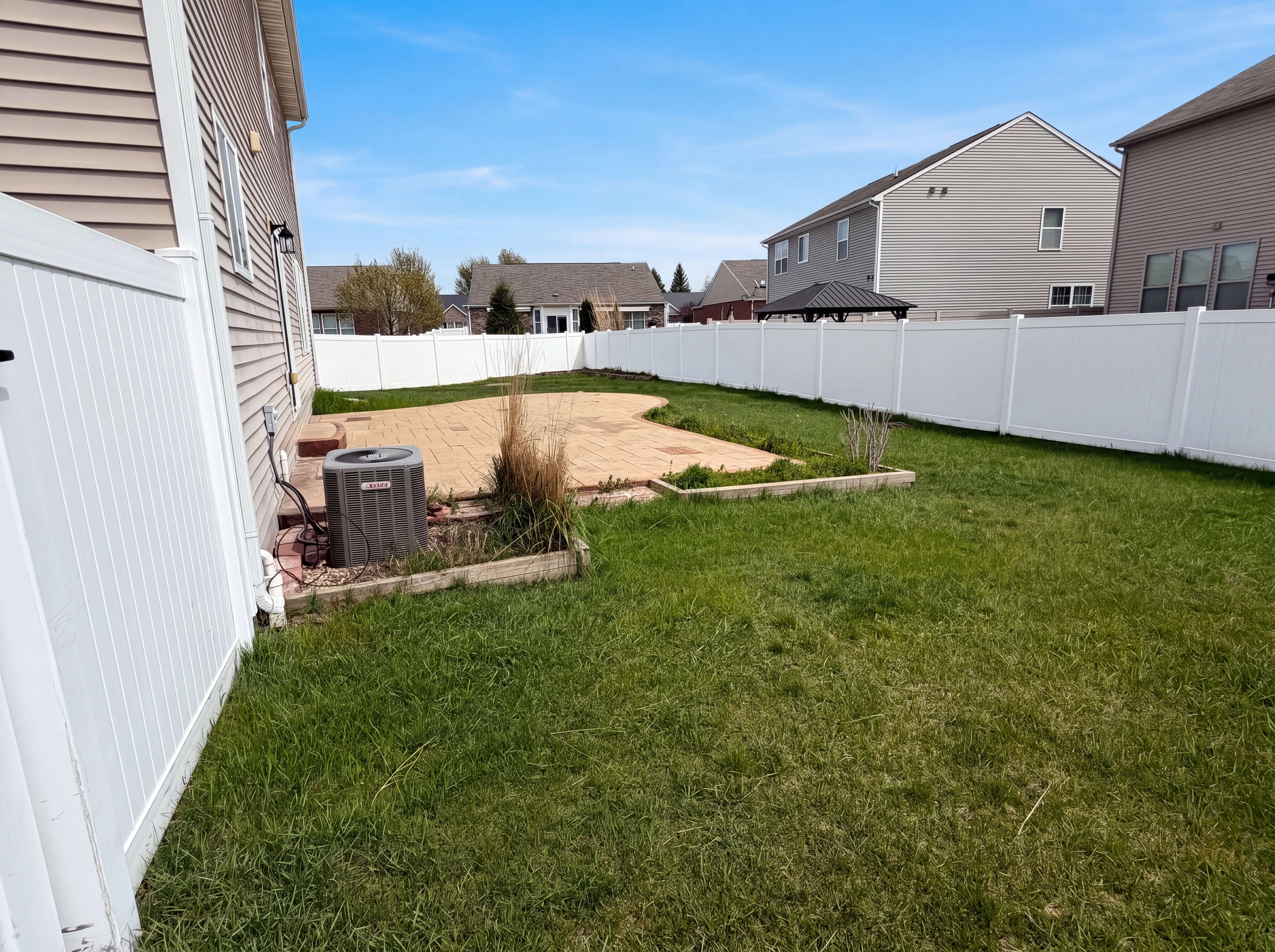 Photo 37 of 44 of 42824 Greystone Dr, Sterling Heights, MI