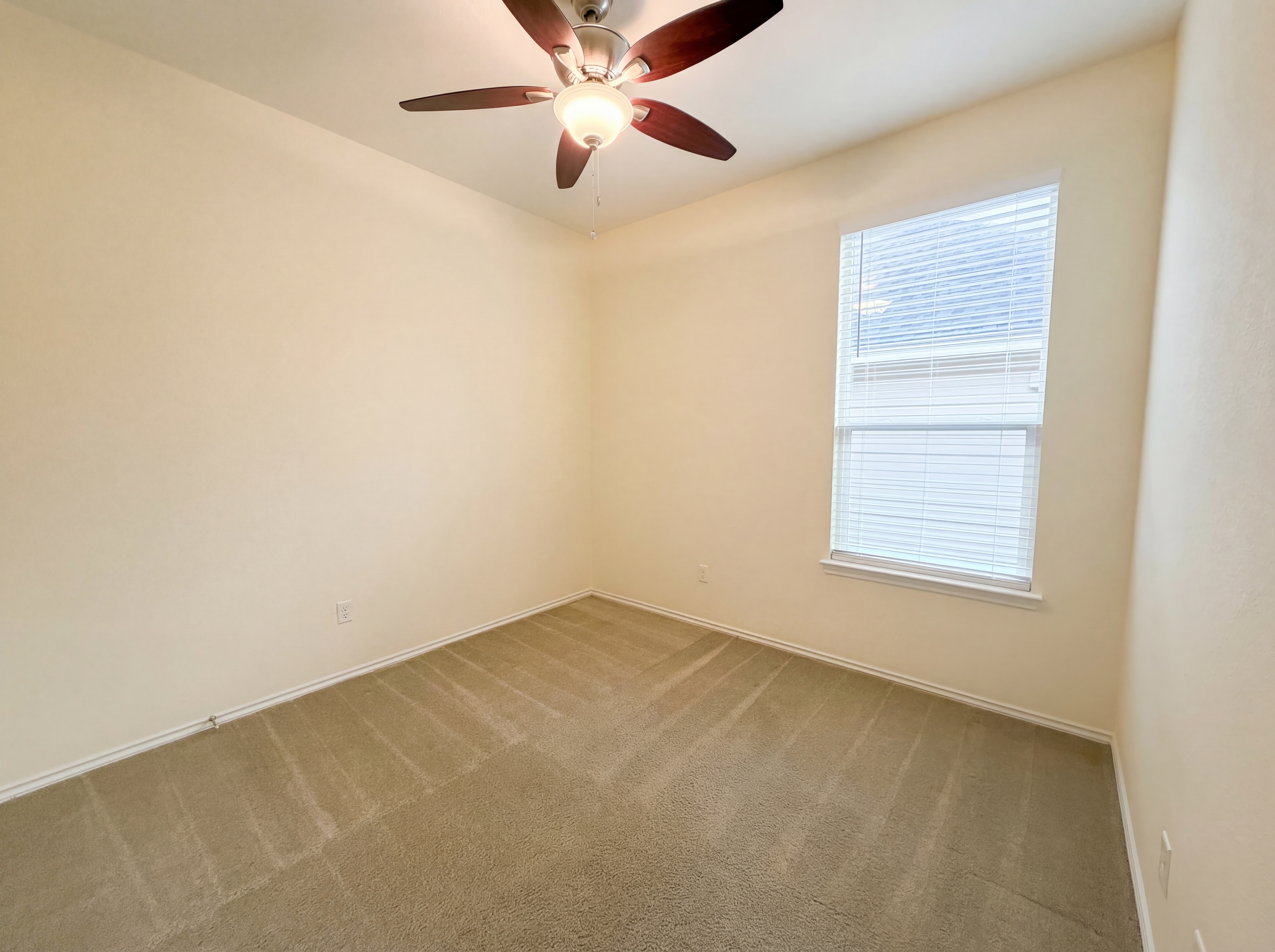 Photo 14 of 17 of 9018 Lonesome Oak Dr, Temple, TX