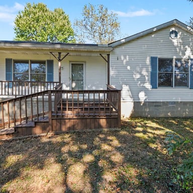 Property photo 1 of 4270 Petersburg Rd