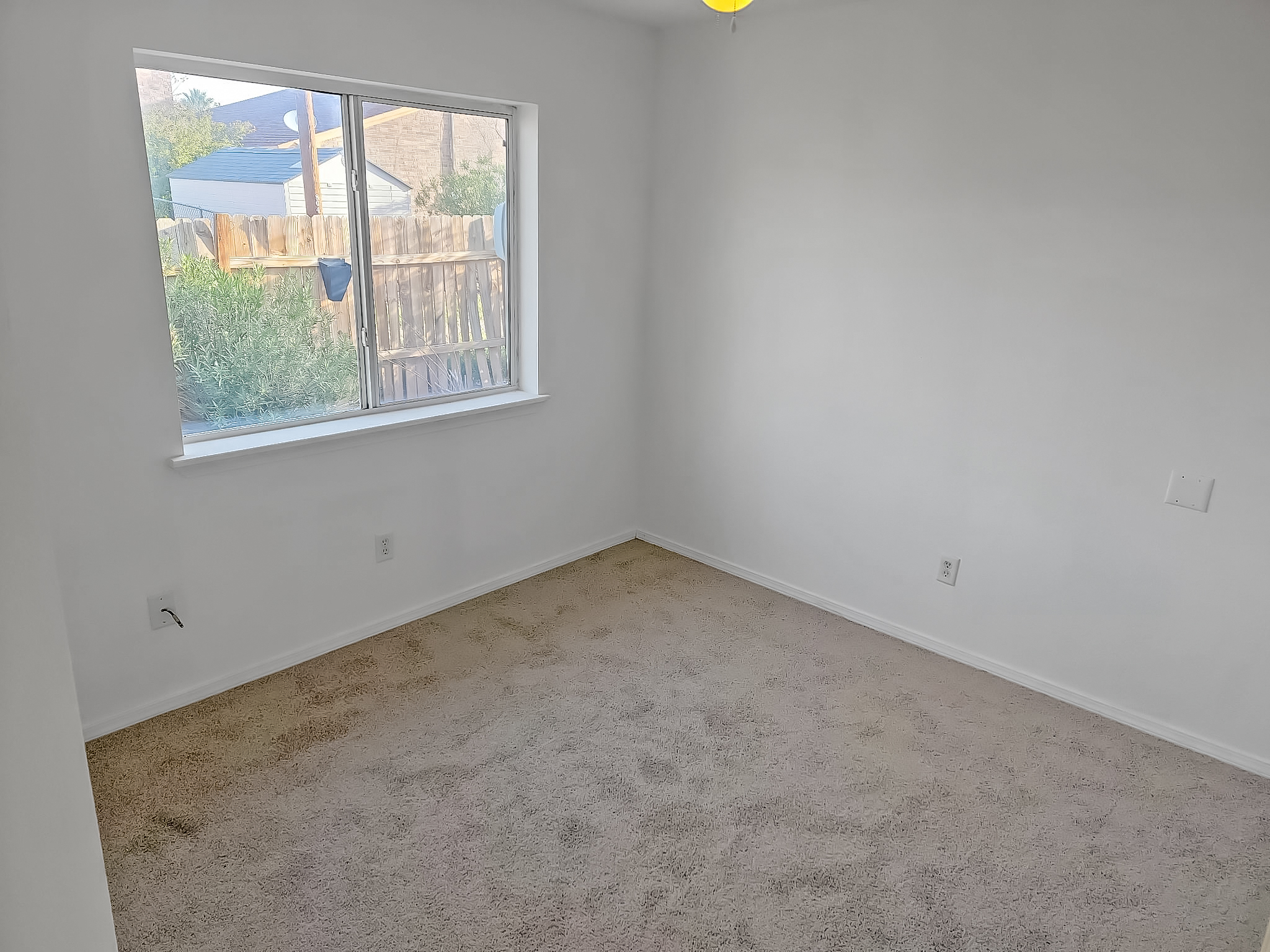 Photo 9 of 17 of 803 Magnolia St, Alamogordo, NM