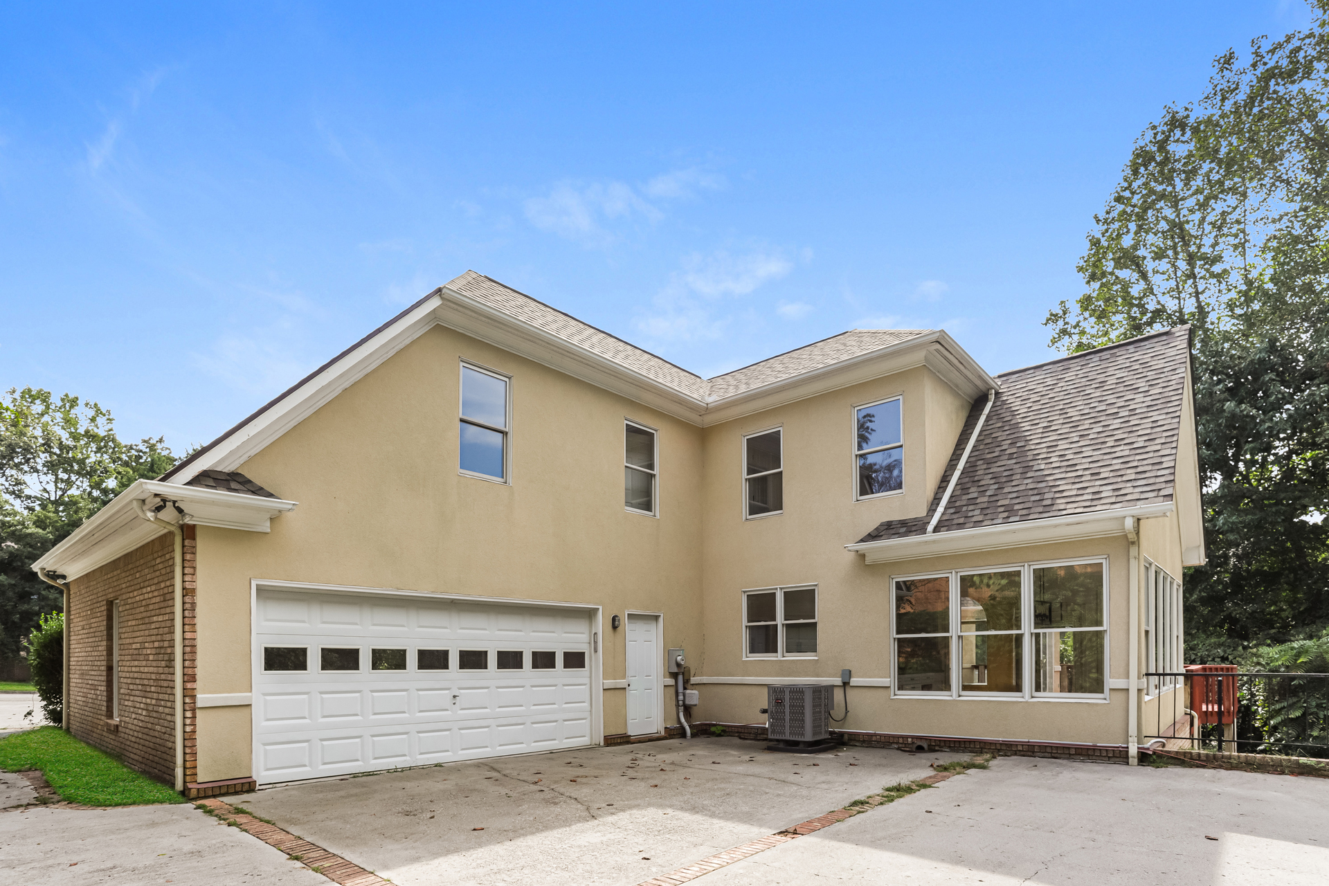 Photo 5 of 27 of 116 Westview Ln, Oak Ridge, TN