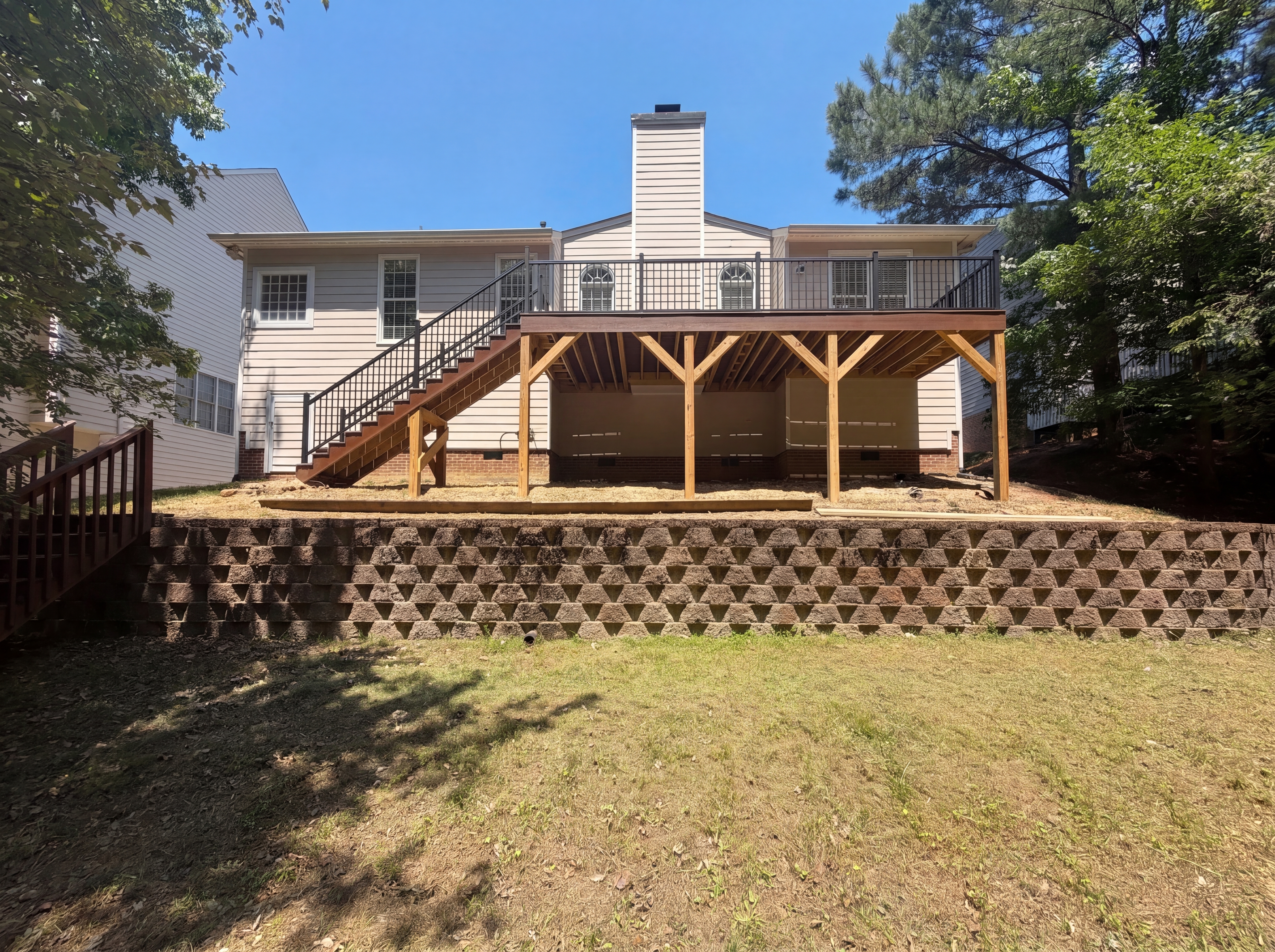 Photo 5 of 18 of 4732 Alderbrook Ln, Durham, NC