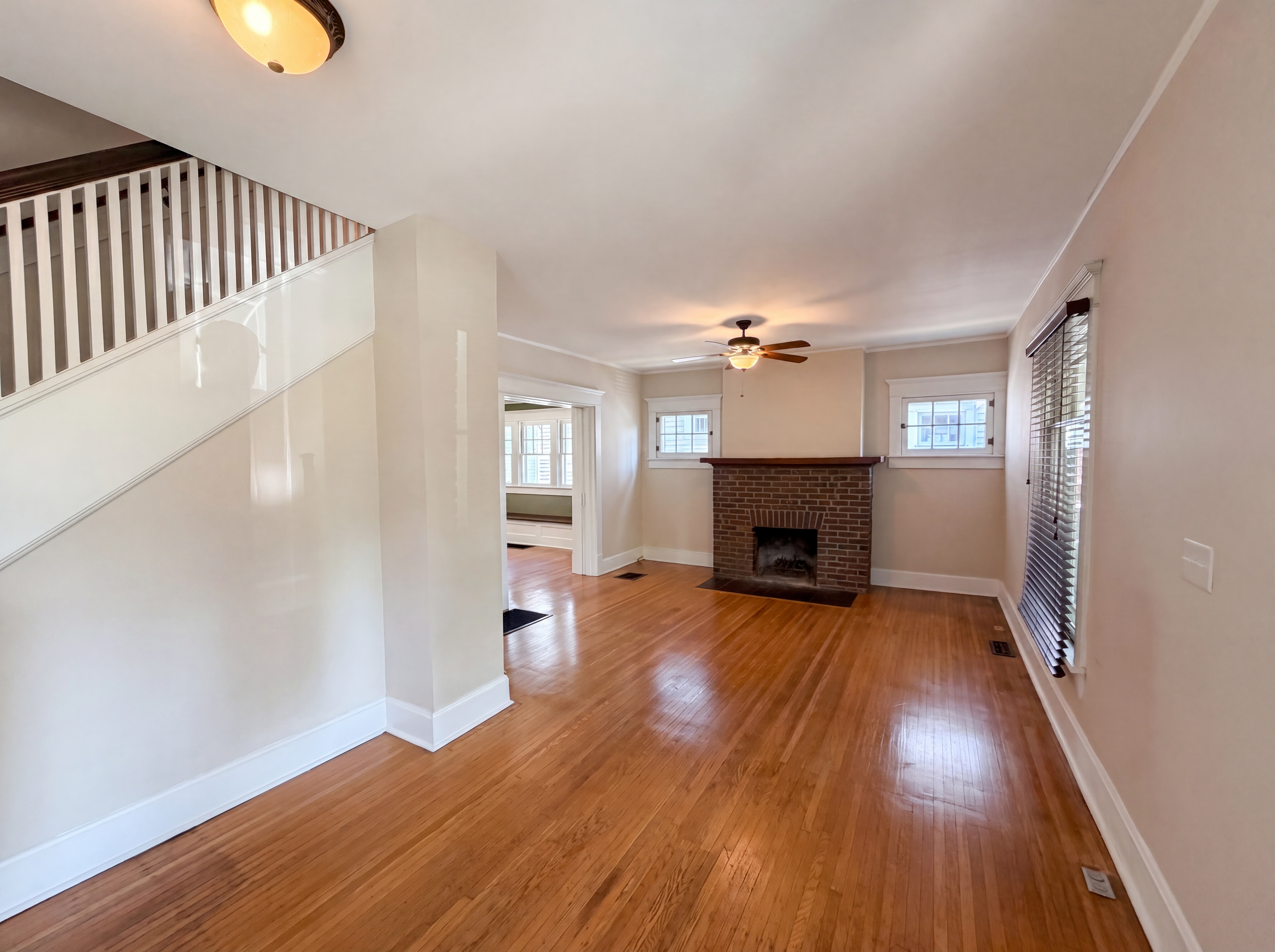 Photo 3 of 23 of 524 N Riley Ave, Indianapolis, IN