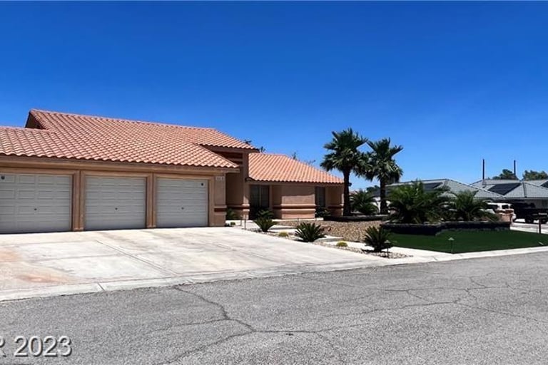 default property photo