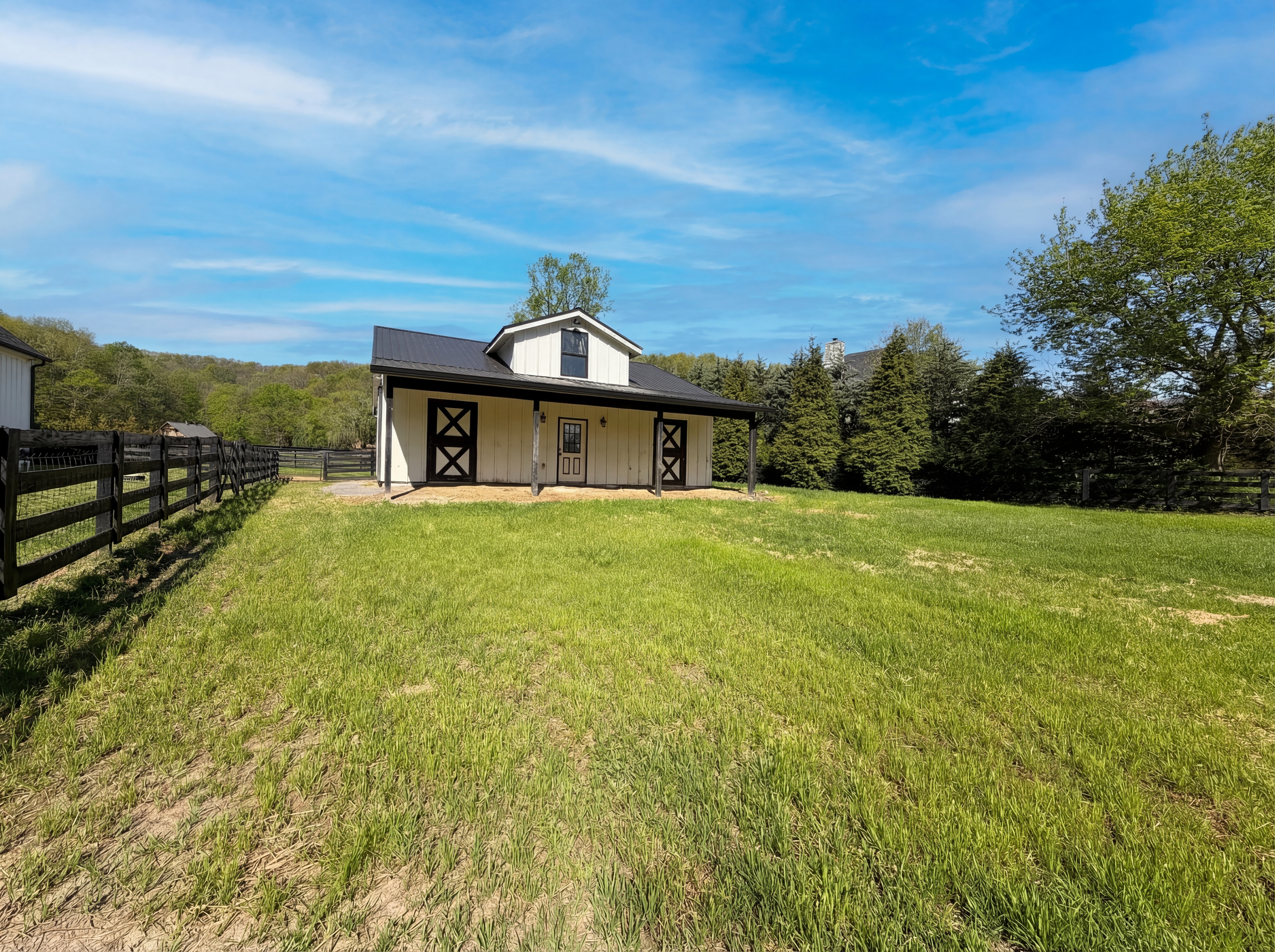 Photo 51 of 54 of 4450 Savage Pointe Dr, Franklin, TN