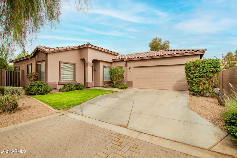 2586 E Riviera Dr, Chandler, AZ 85249 Opendoor