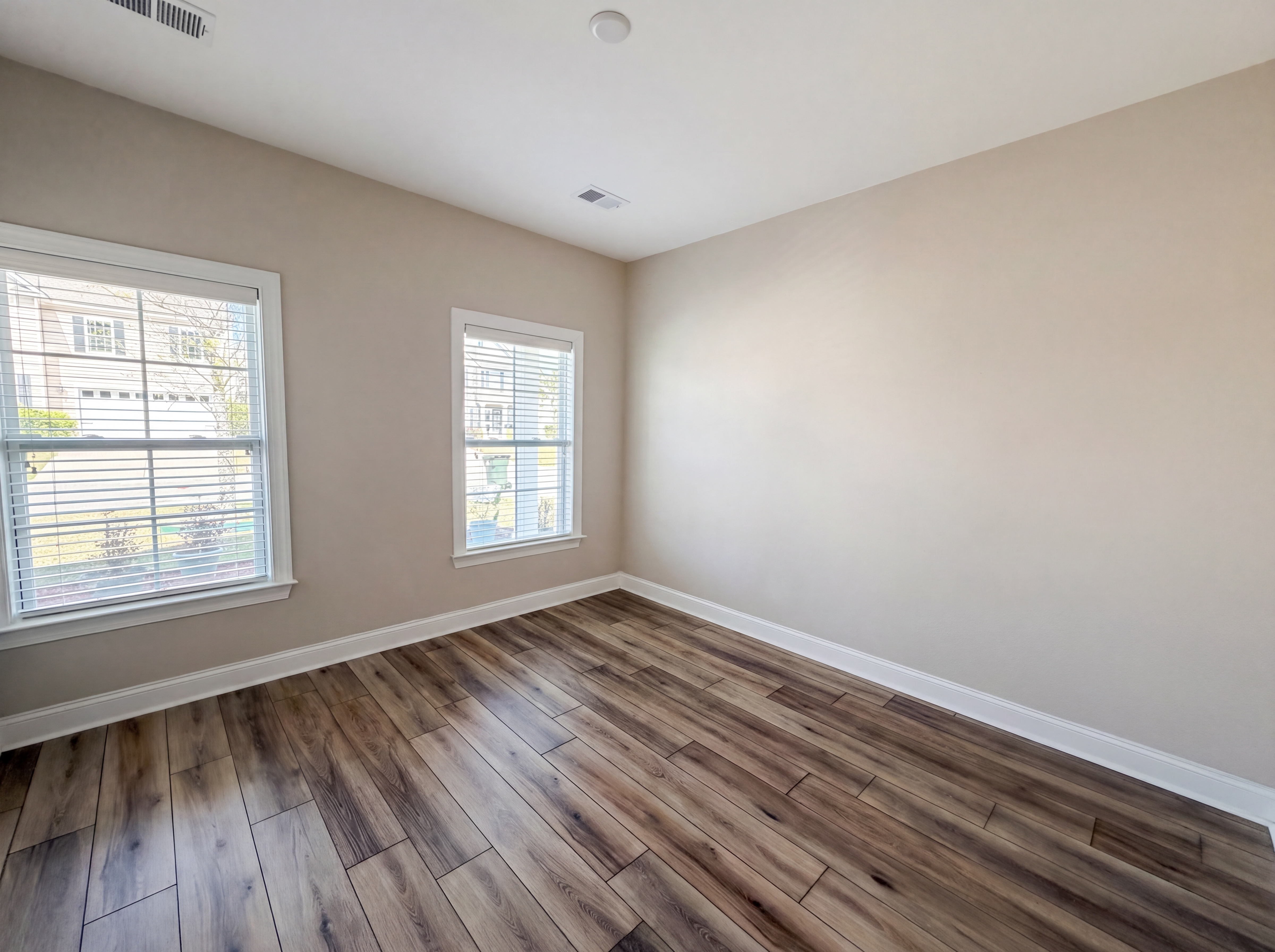 Photo 13 of 20 of 537 Nandina Dr, Goose Creek, SC
