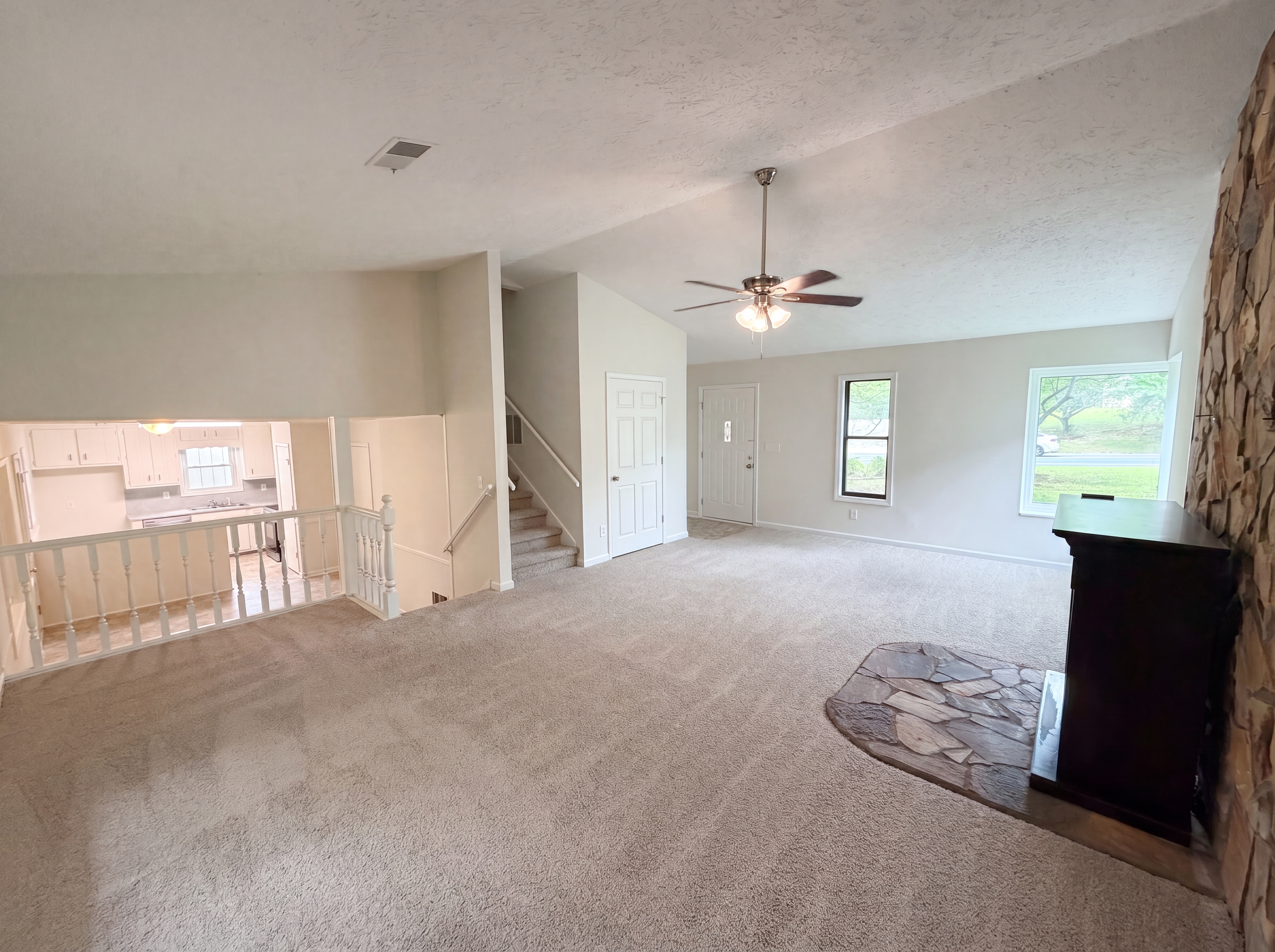Photo 13 of 39 of 4909 Old Norcross Rd, Duluth, GA