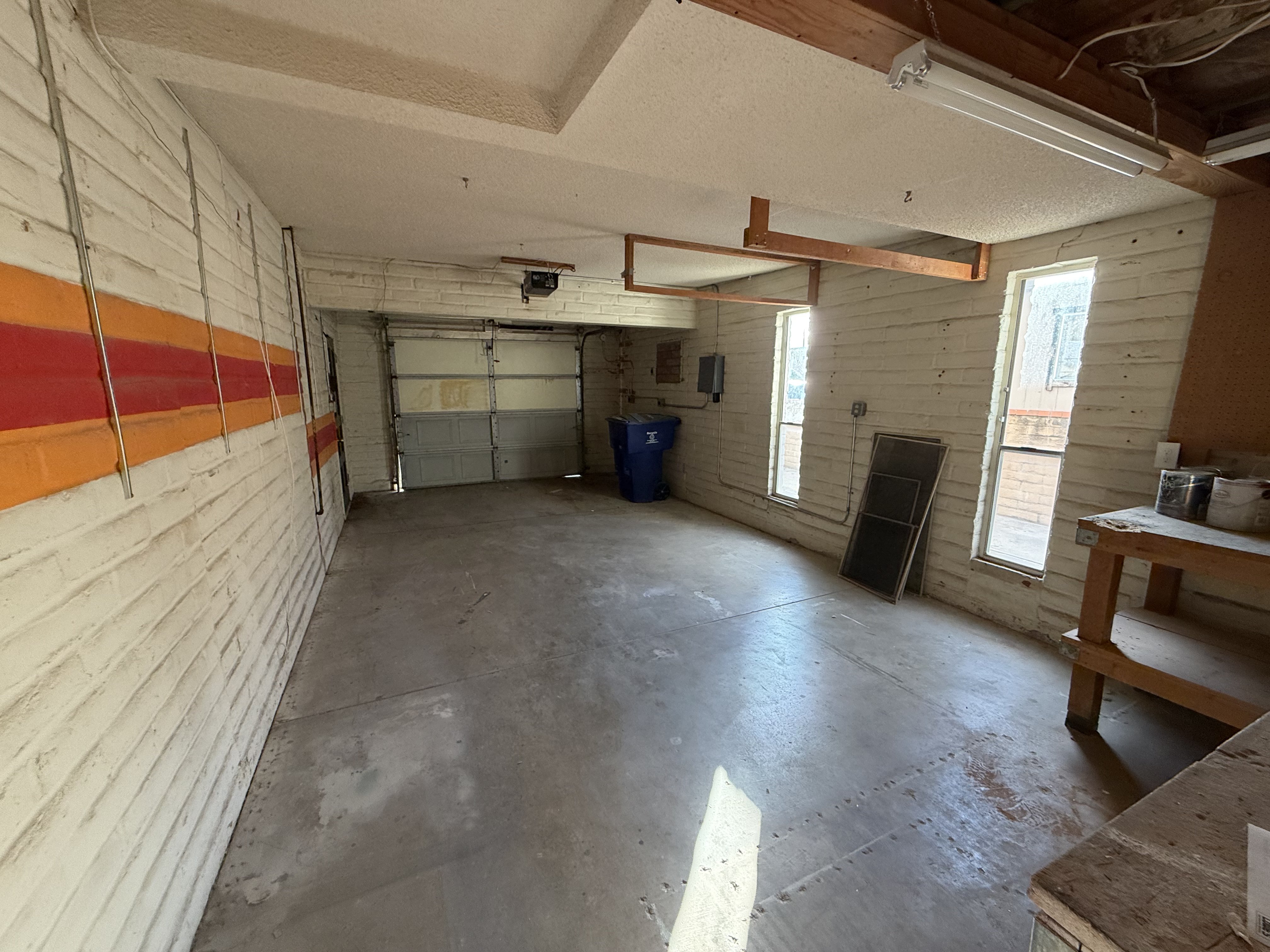 Photo 20 of 25 of 917 N Miller Dr, Tucson, AZ