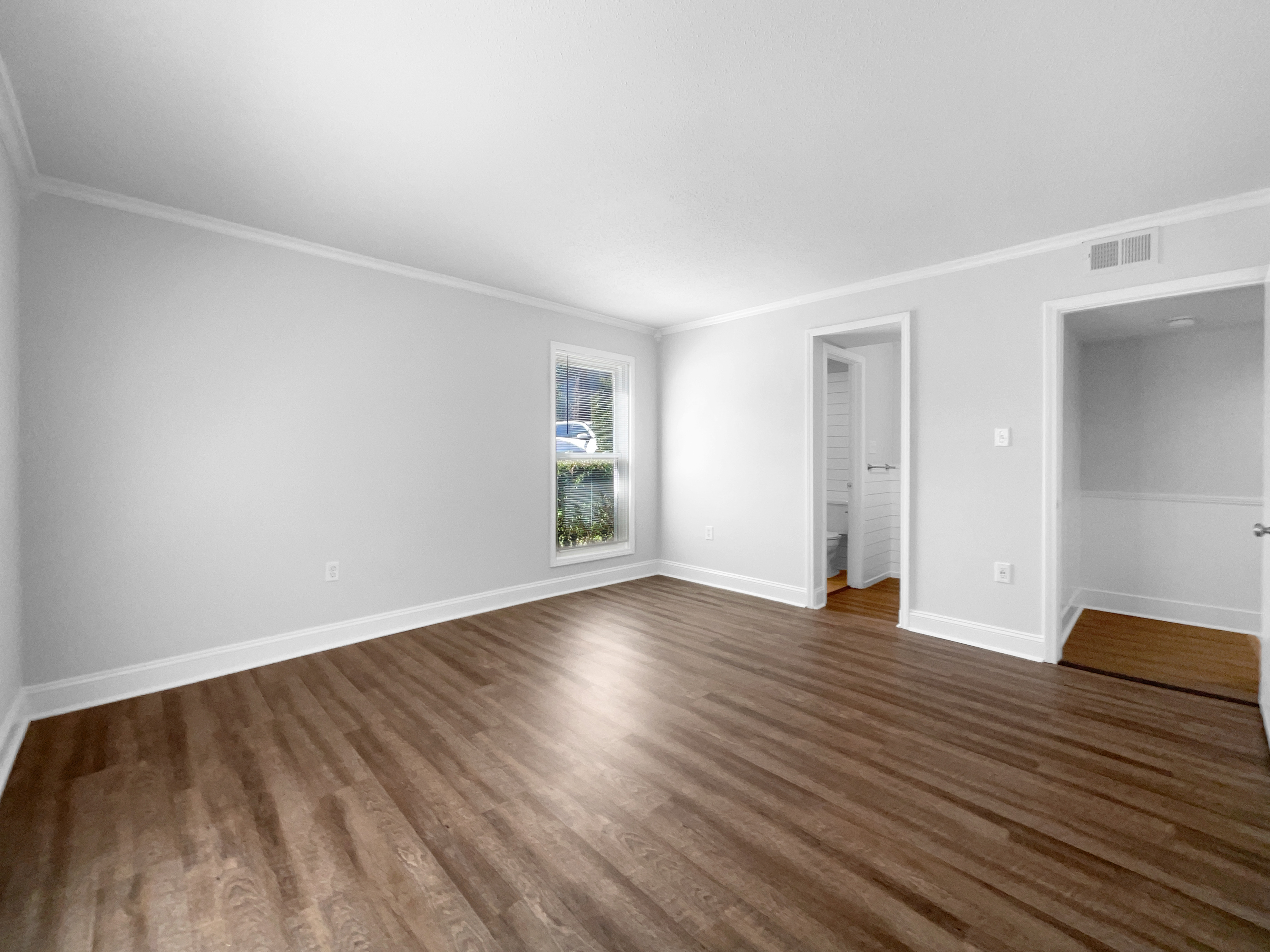 Photo 15 of 20 of 4936 Sardis Rd, Charlotte, NC