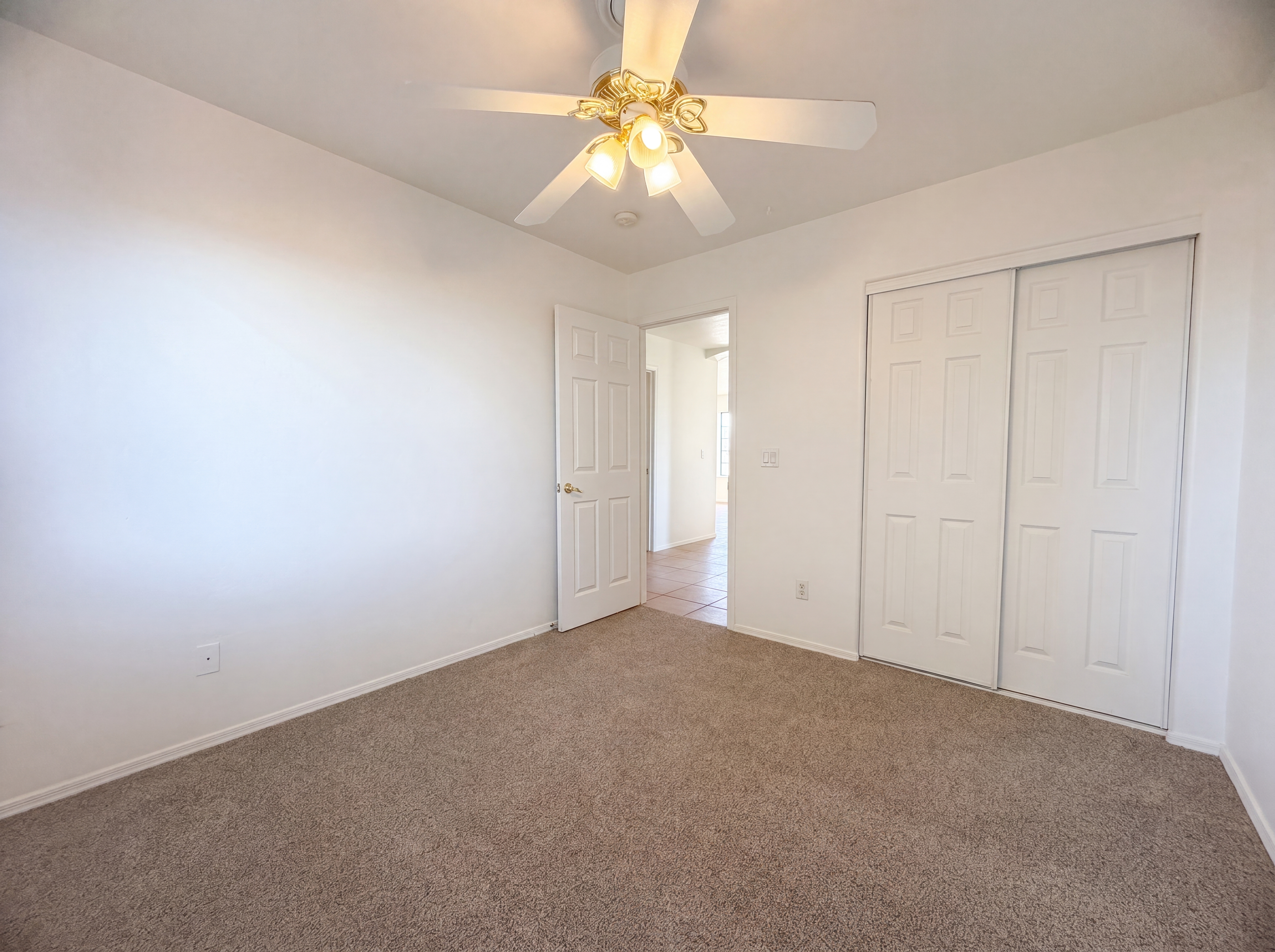 Photo 9 of 16 of 5829 E Preakness Dr, San Tan Valley, AZ